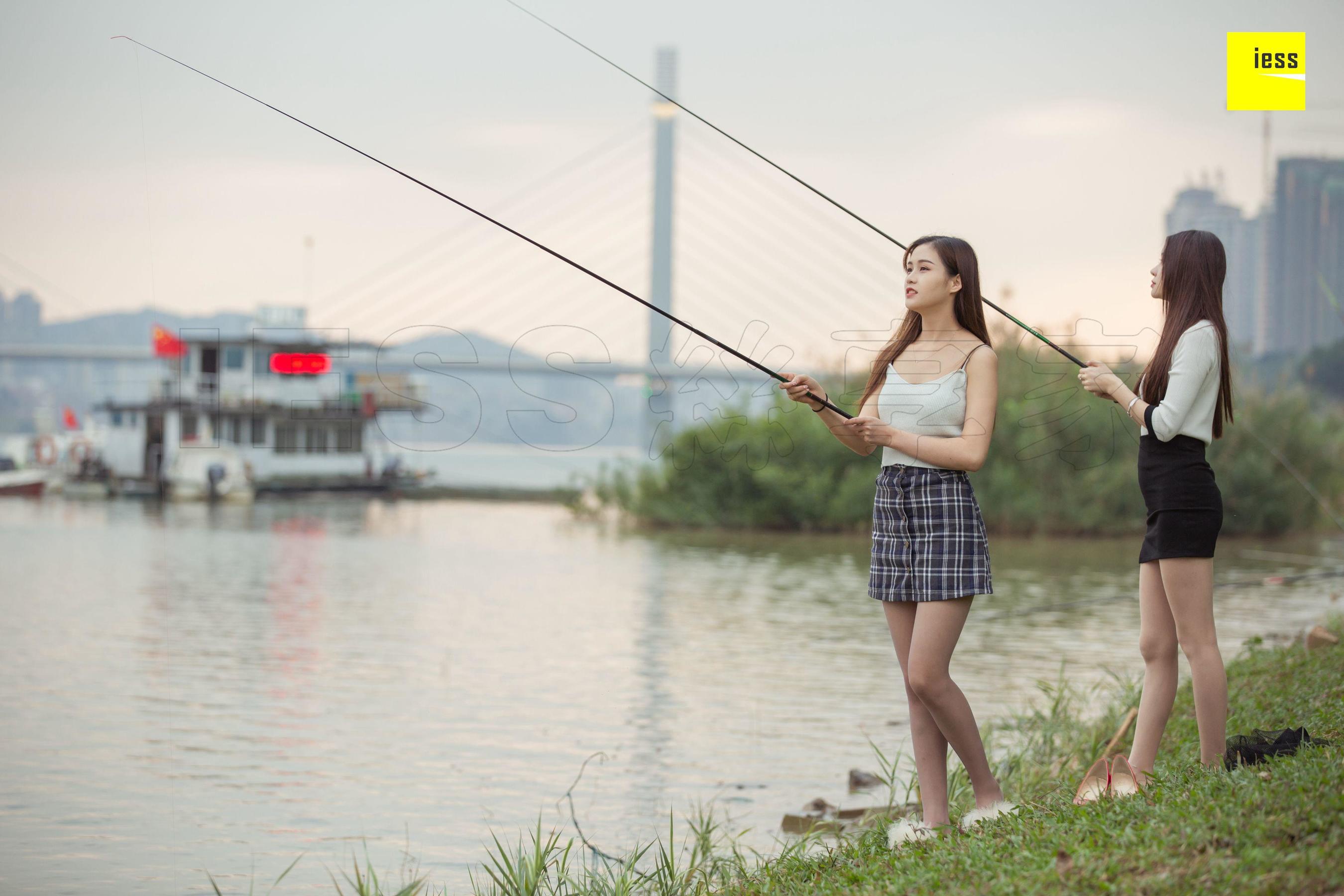 模特佳佳&amp;九妹 《钓鱼还是钓丝？》 [异思趣向IESS] 写真集第10张