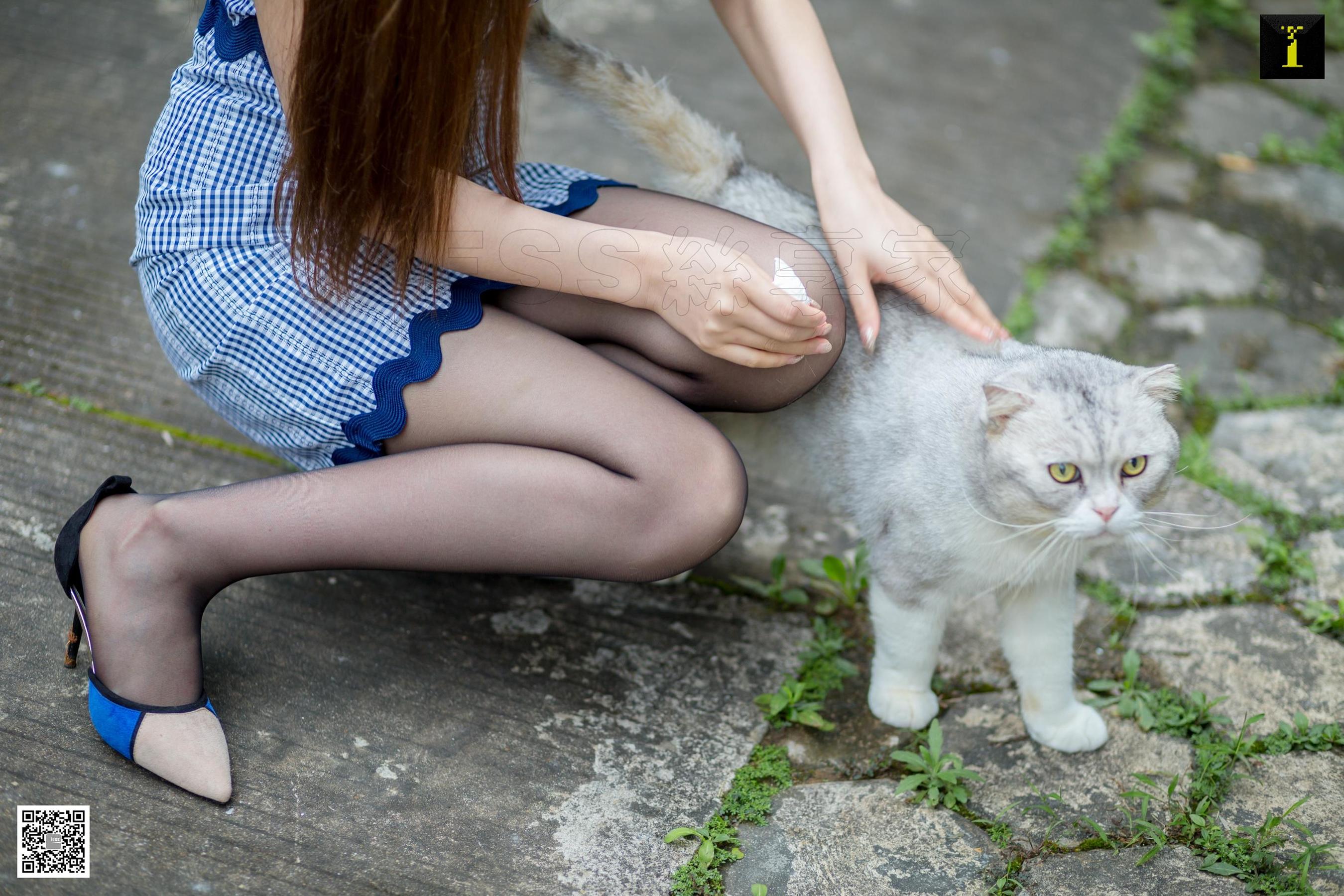 模特九妹 《九妹偶遇肥猫记》 [异思趣向IESS] 写真集第4张