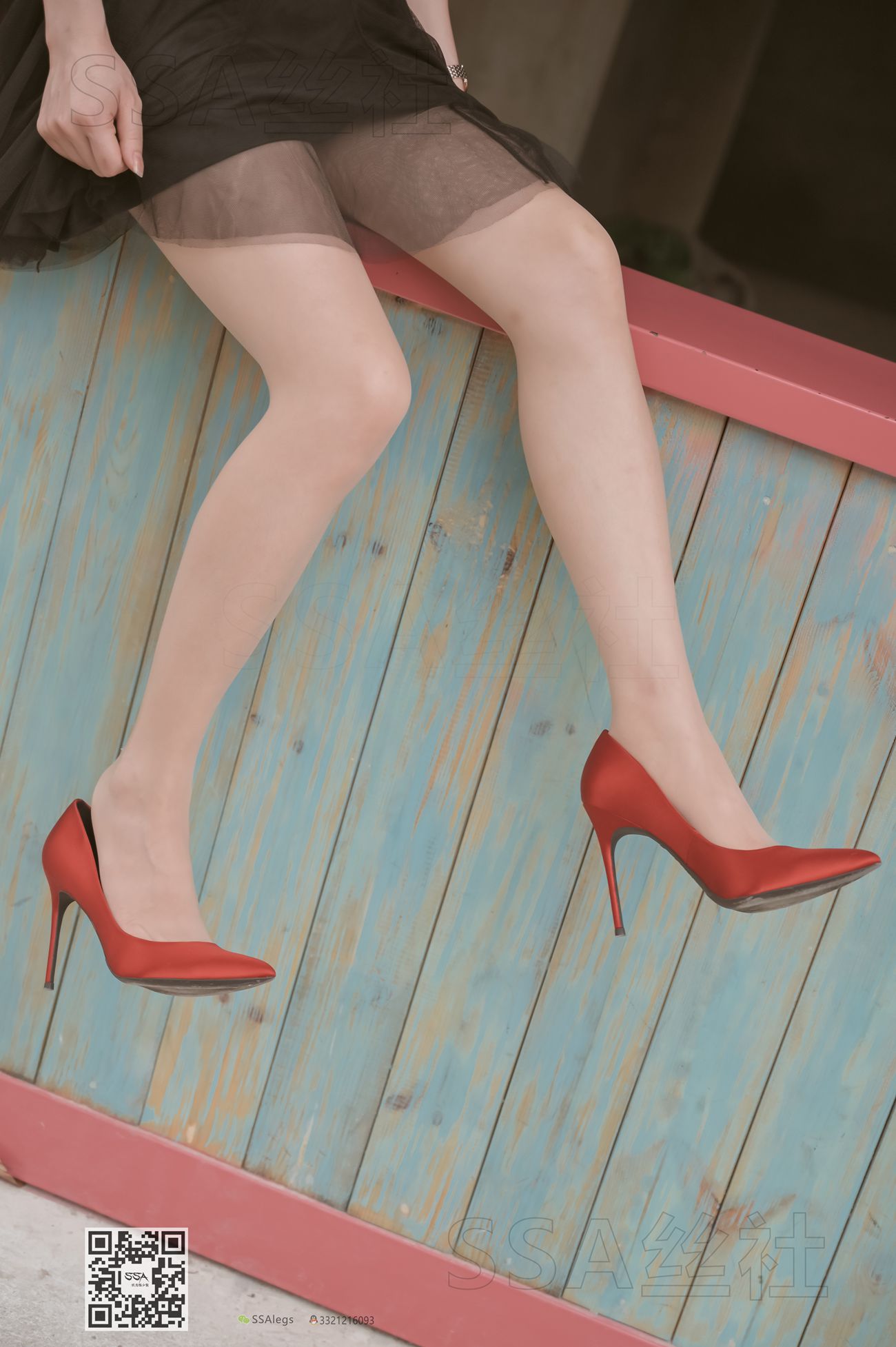 [SSA丝社]超清写真 NO.097 雪梨 腿模雪梨街拍红色高跟鞋肉丝[120P]第10张