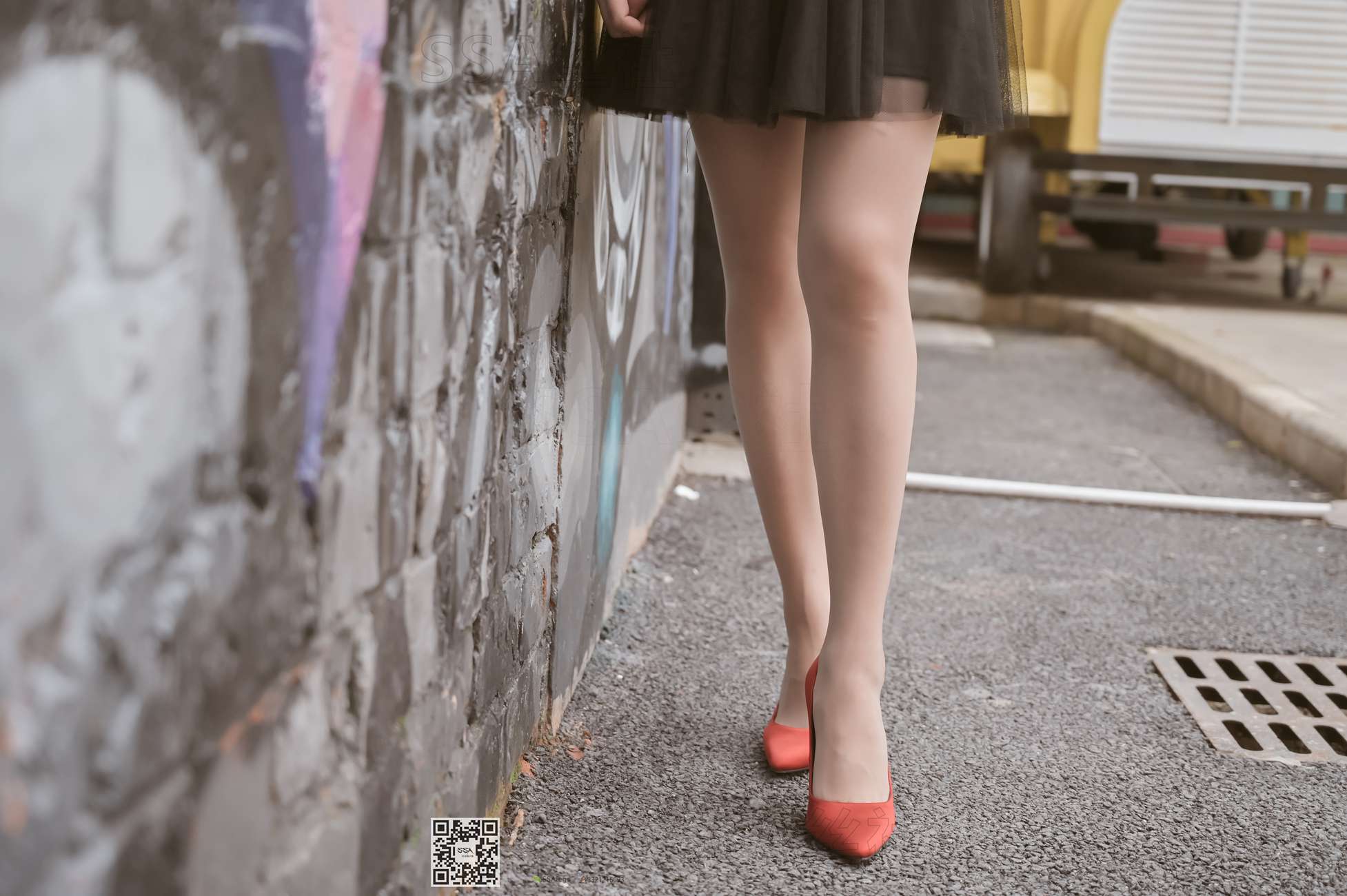 [SSA丝社]超清写真 NO.097 雪梨 腿模雪梨街拍红色高跟鞋肉丝[120P]第12张