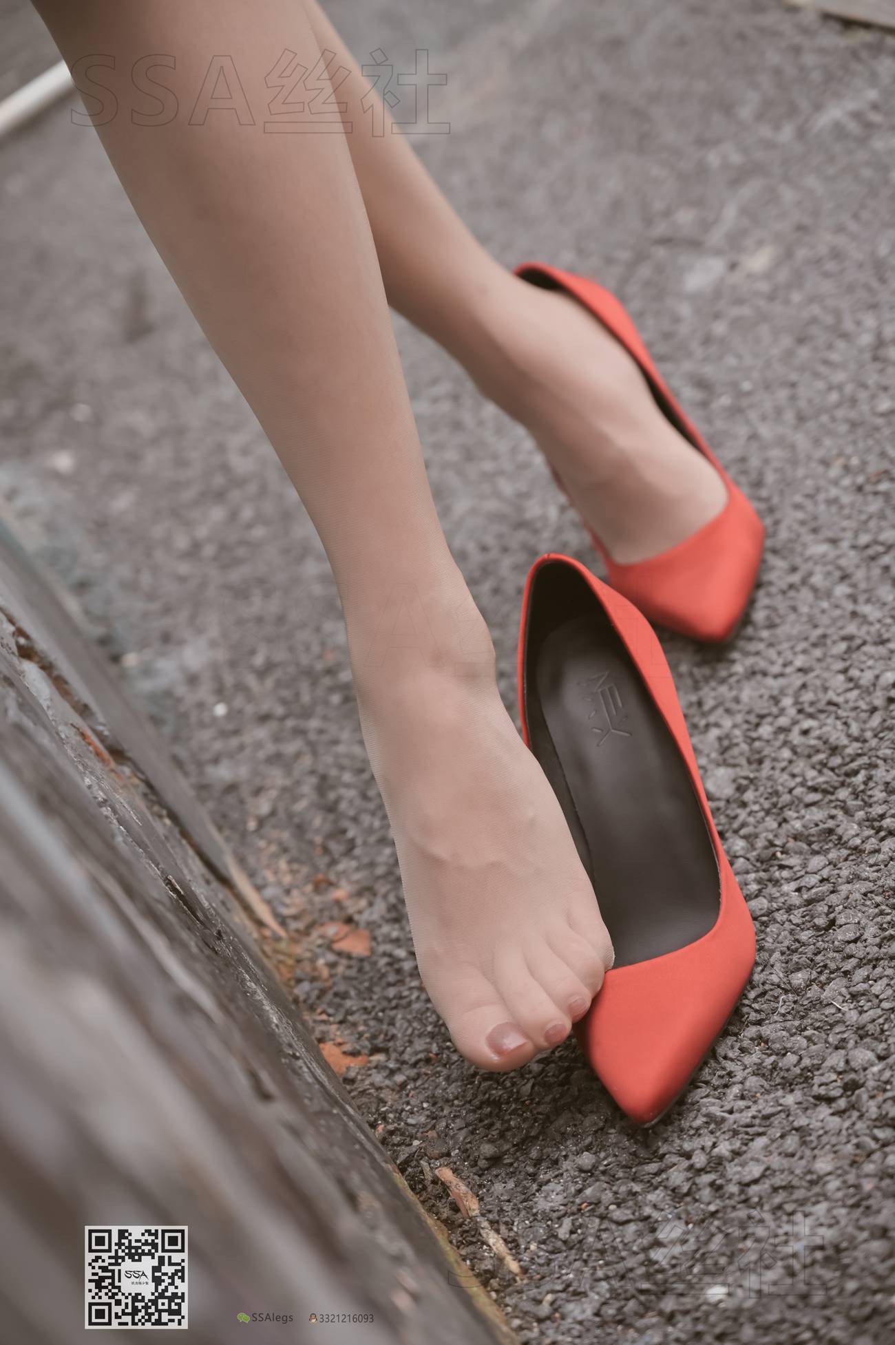 [SSA丝社]超清写真 NO.097 雪梨 腿模雪梨街拍红色高跟鞋肉丝[120P]第13张