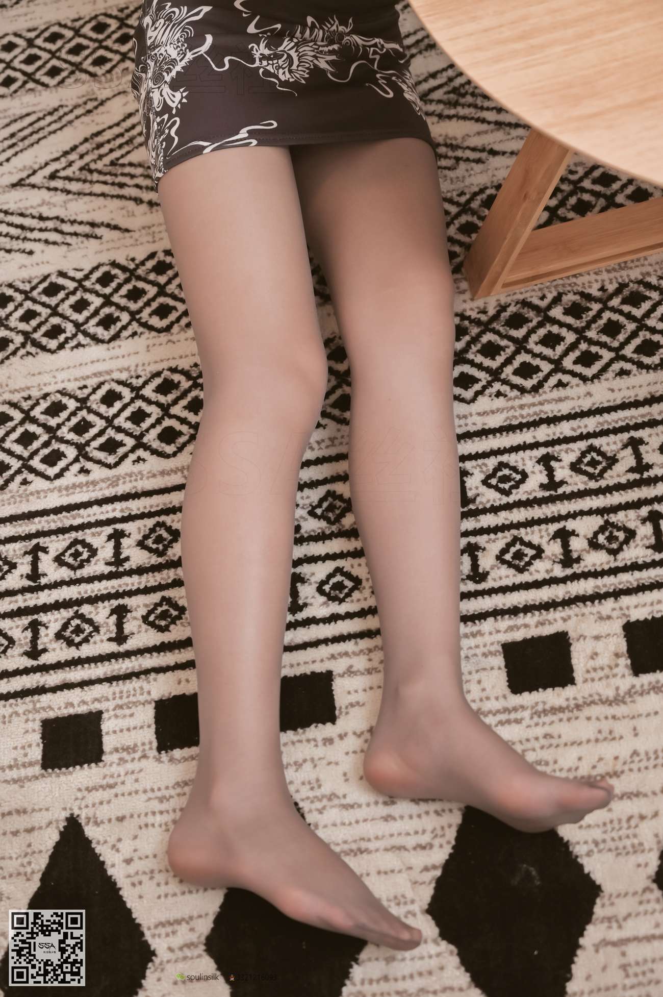 [SSA丝社]超清写真 NO.105 西西 腿模西西超短旗袍灰丝脱丝特写[153P]第18张