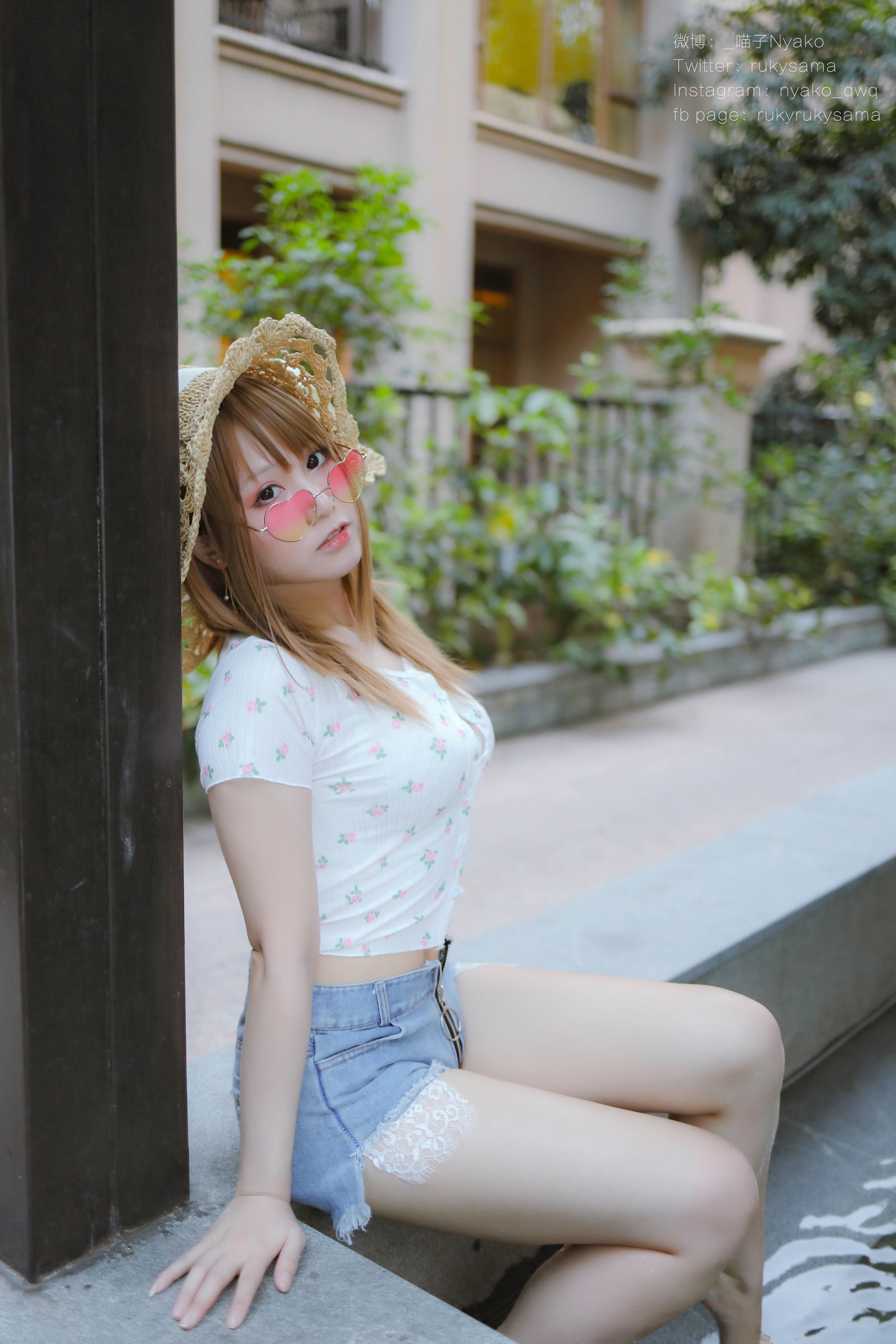 [网红COSER写真] 萌妹子Nyako喵子 - 温泉旅行第9张