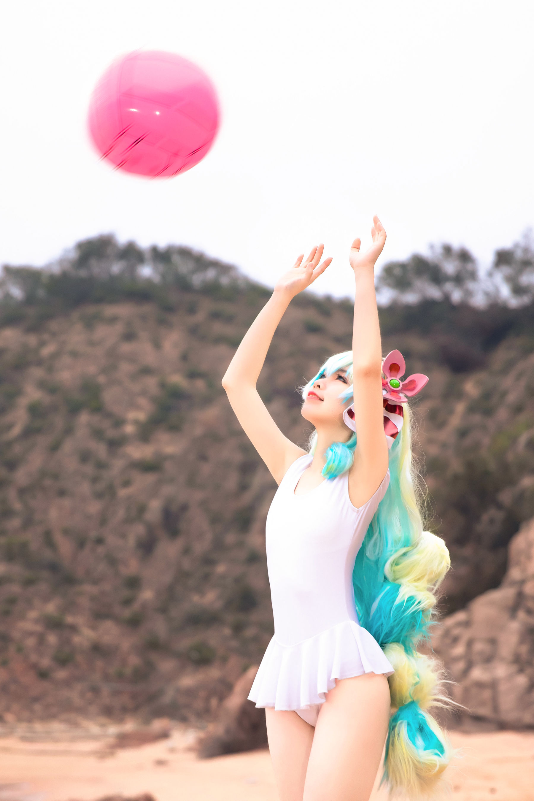 [网红COSER写真] 动漫博主G44不会受伤 - 尼娅第7张