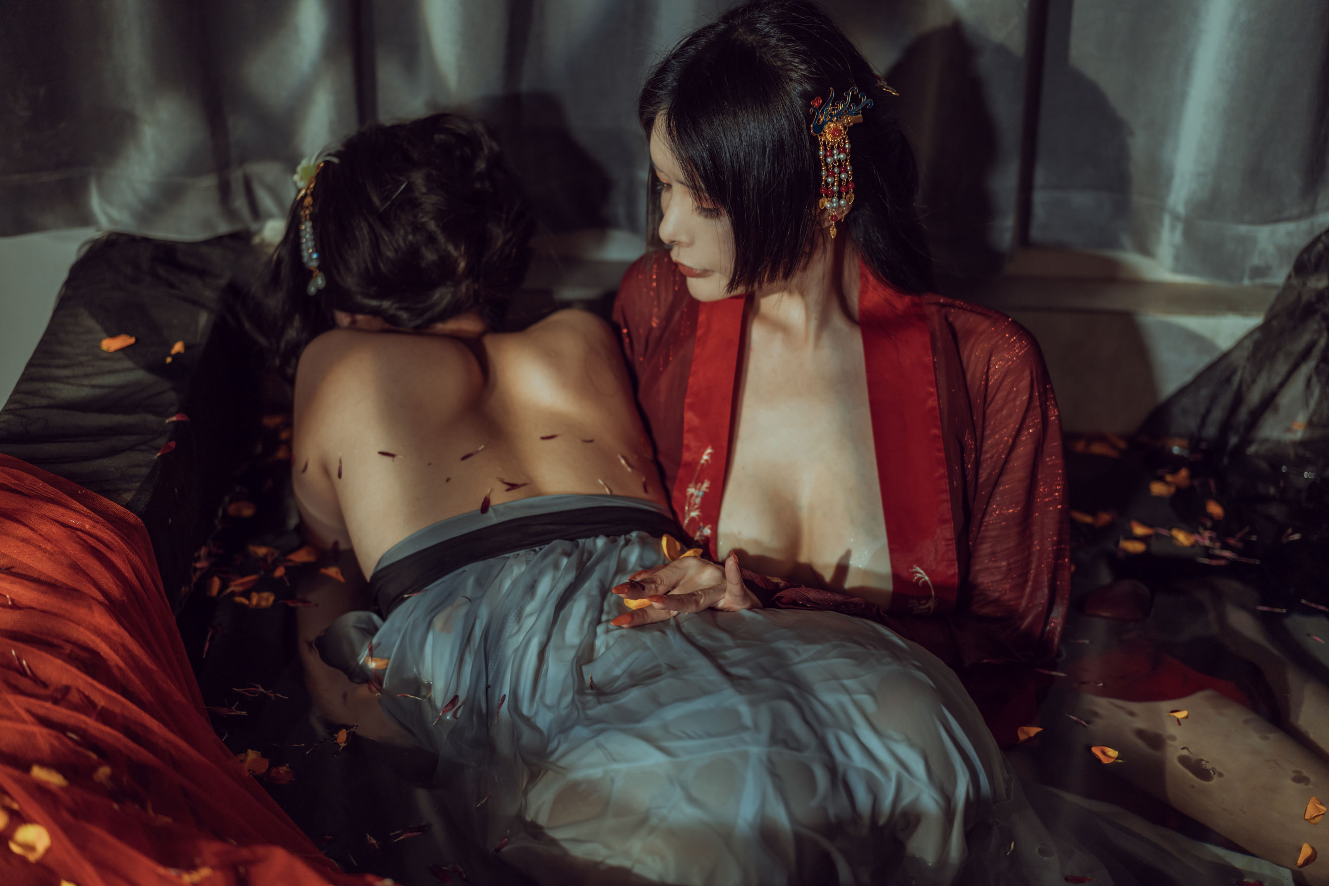 [COS福利] 秋和柯基(夏小秋秋秋) - 昏红帐第16张