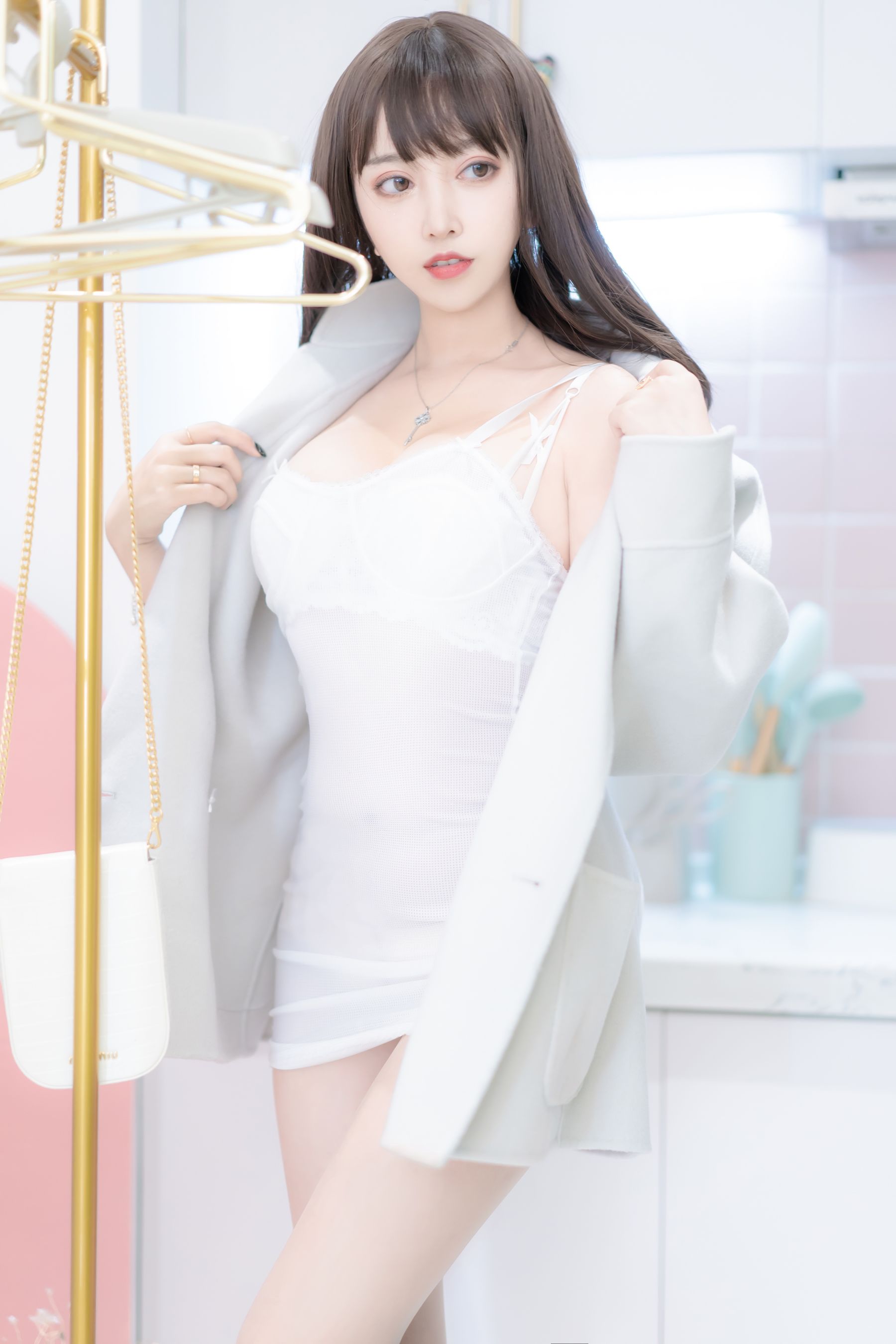 [COS福利] 斗鱼米线线sama写真 - 大姐姐第18张