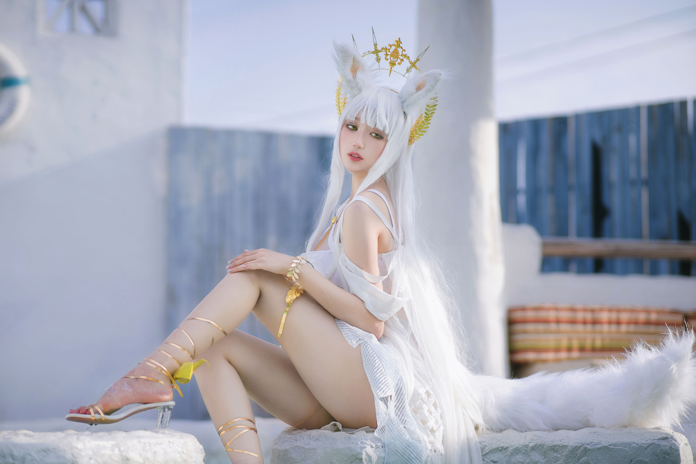 [COS福利] 周叽是可爱兔兔 - 白金泳装第6张