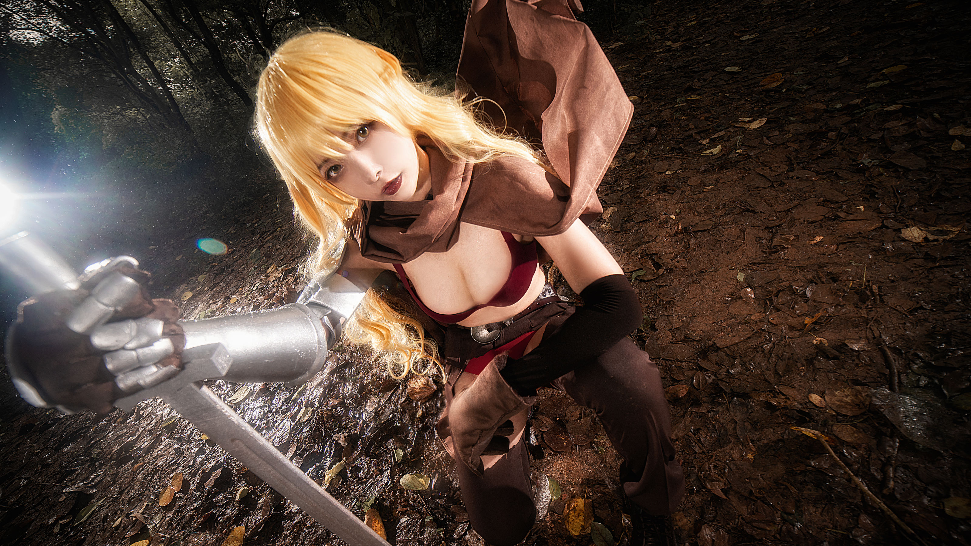 [福利COS] 微博妹子Momoko葵葵 - The Vagrant (薇薇安)第4张