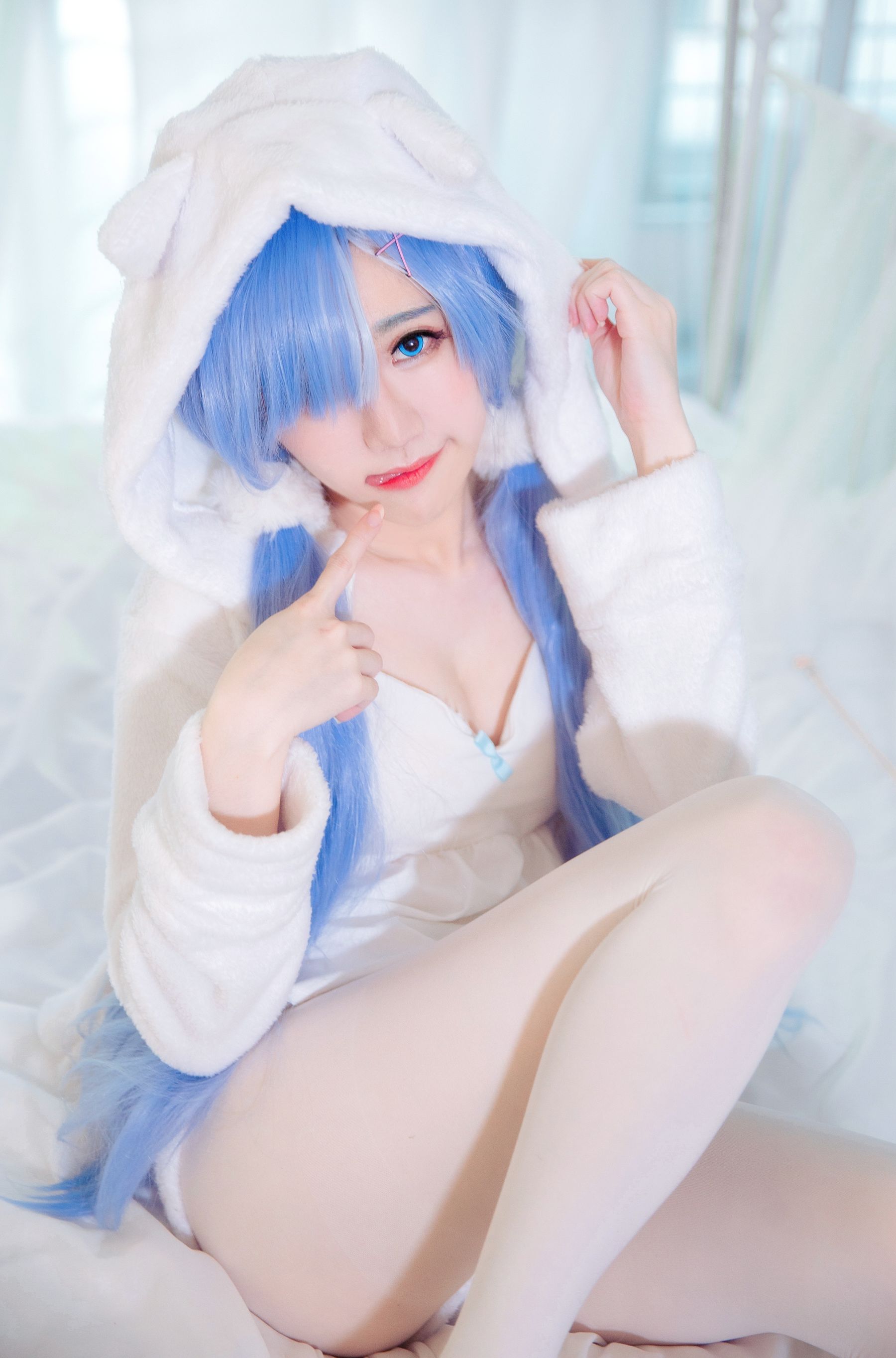 [网红COS] Sally Dorasnow - Rem White Kitty第18张