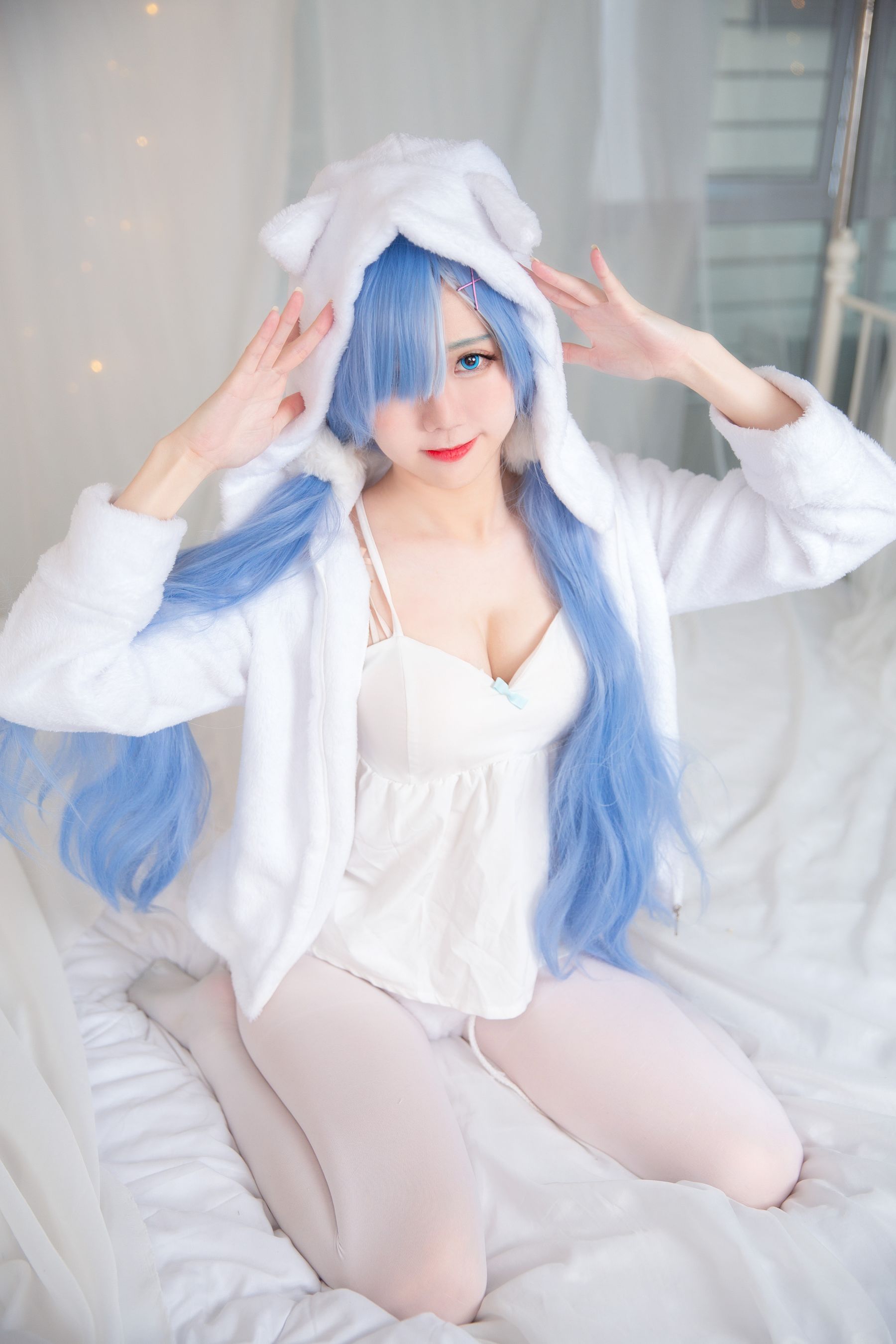 [网红COS] Sally Dorasnow - Rem White Kitty第17张