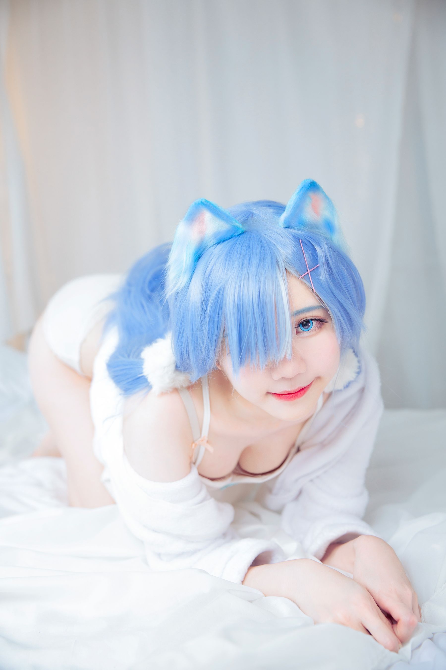 [网红COS] Sally Dorasnow - Rem White Kitty第11张