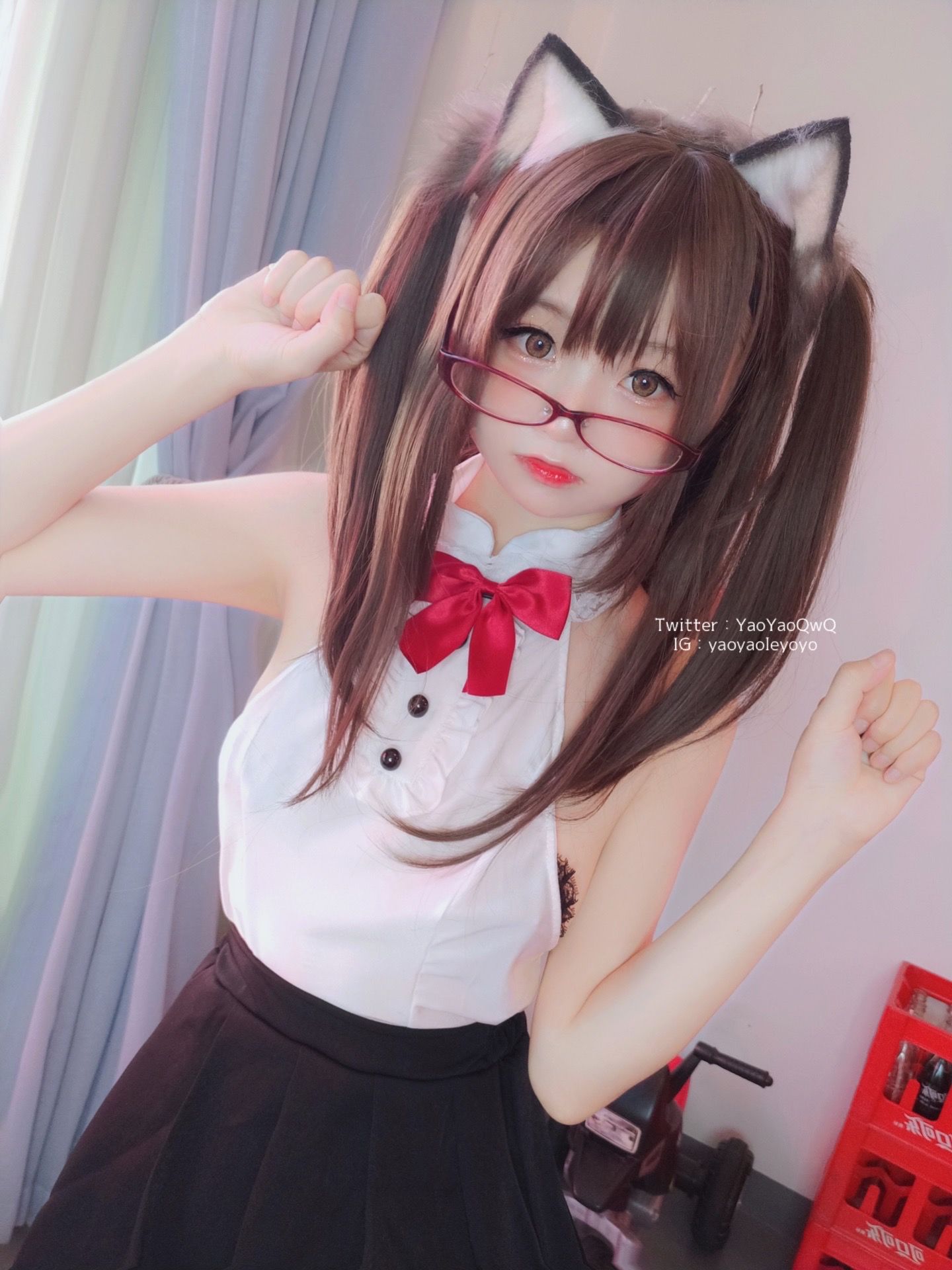 [网红COS] 萌妹子Coser摇摇乐yoyo - 黑色紧身衣第33张