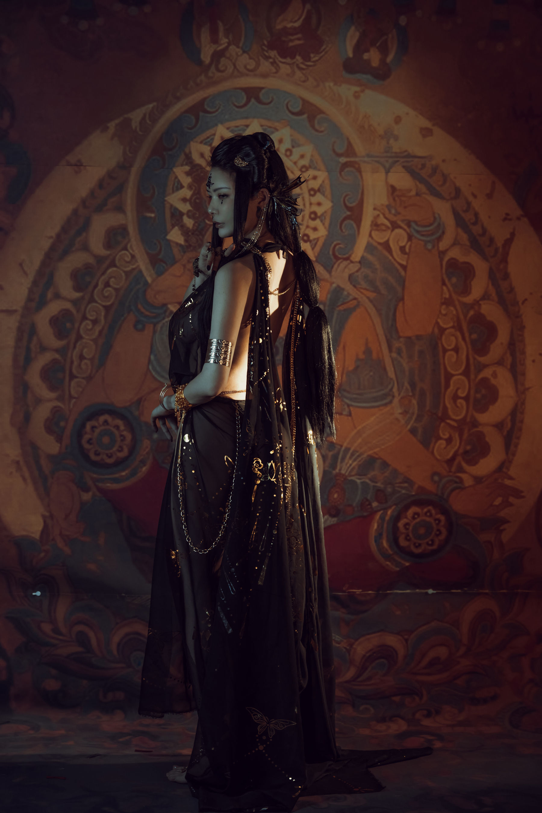 [网红COS] 秋和柯基(夏小秋秋秋) - 黑敦煌第2张