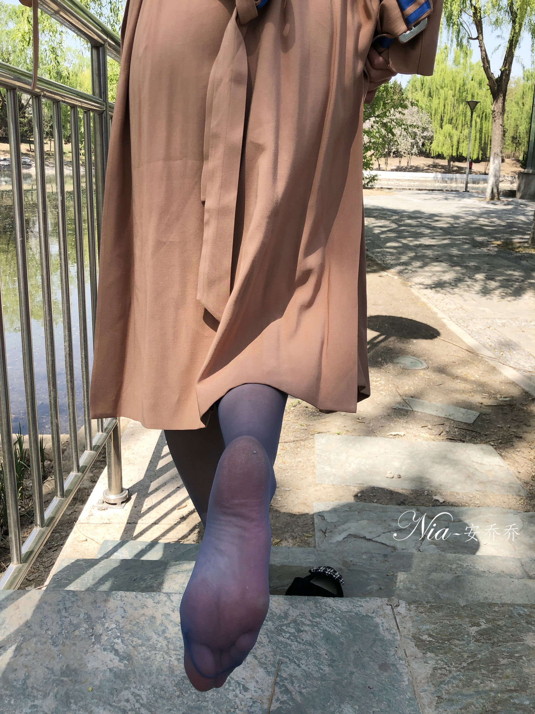 [福利COS] 安乔乔儿(Nia乔乔) No.021 不小心被发现了第3张