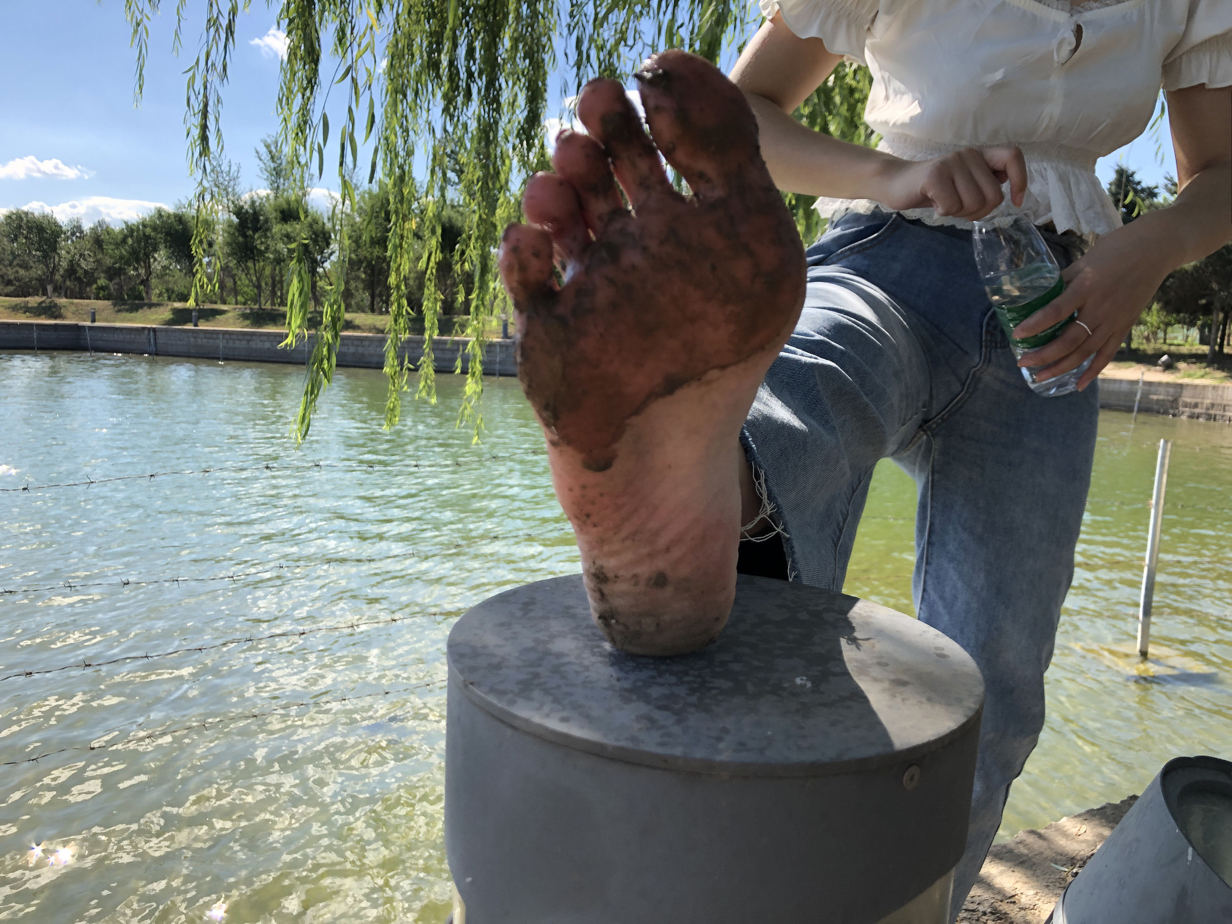 [福利COS] 安乔乔儿(Nia乔乔) No.007 乔乔脏脚底第21张