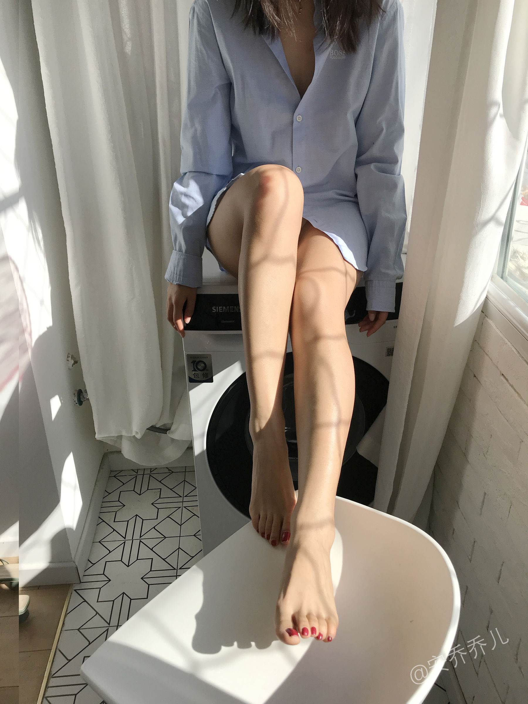 [福利COS] 安乔乔儿(Nia乔乔) No.016 阳台洗衣房第5张