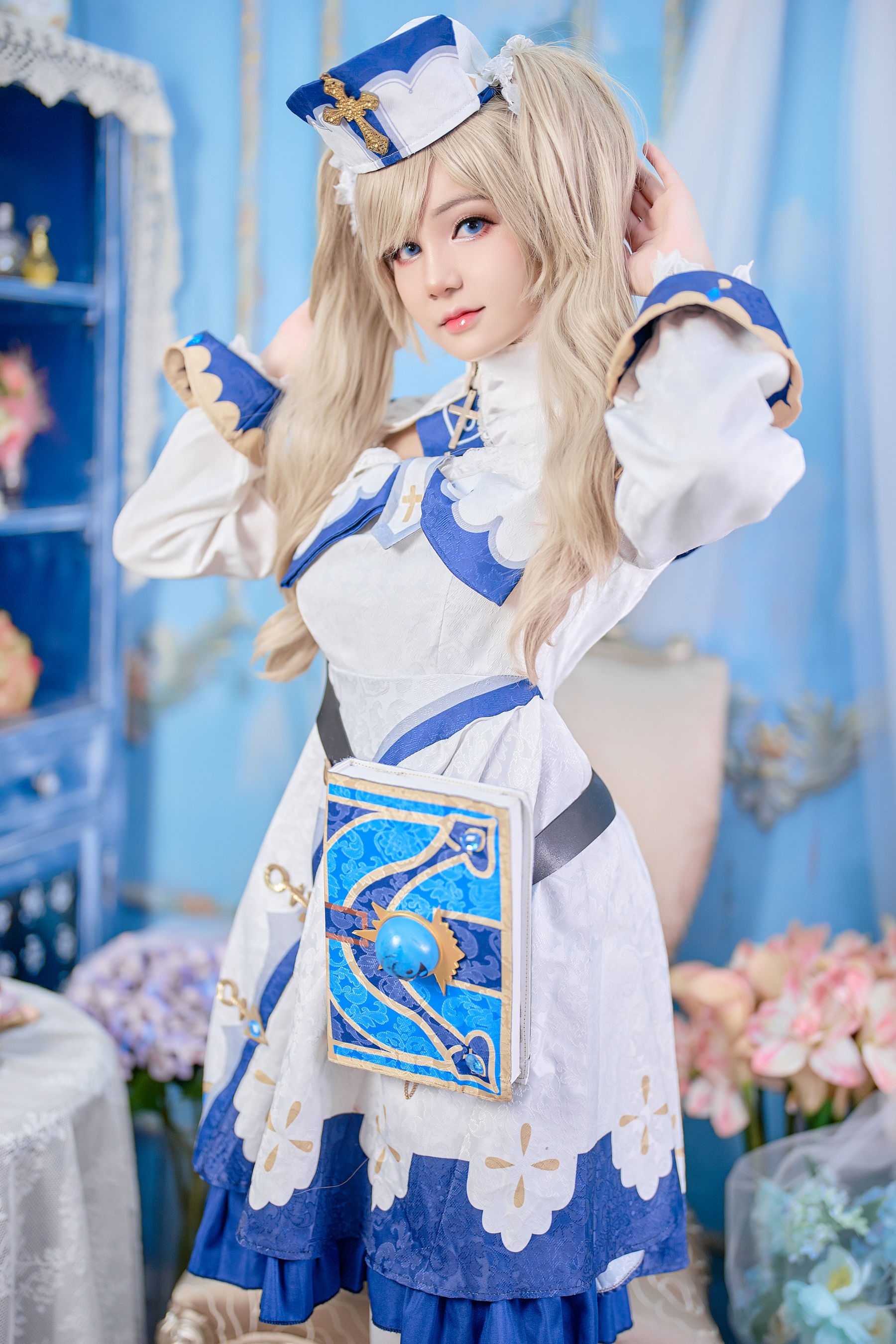 [福利COS] JOYCE - 原神 芭芭拉第1张