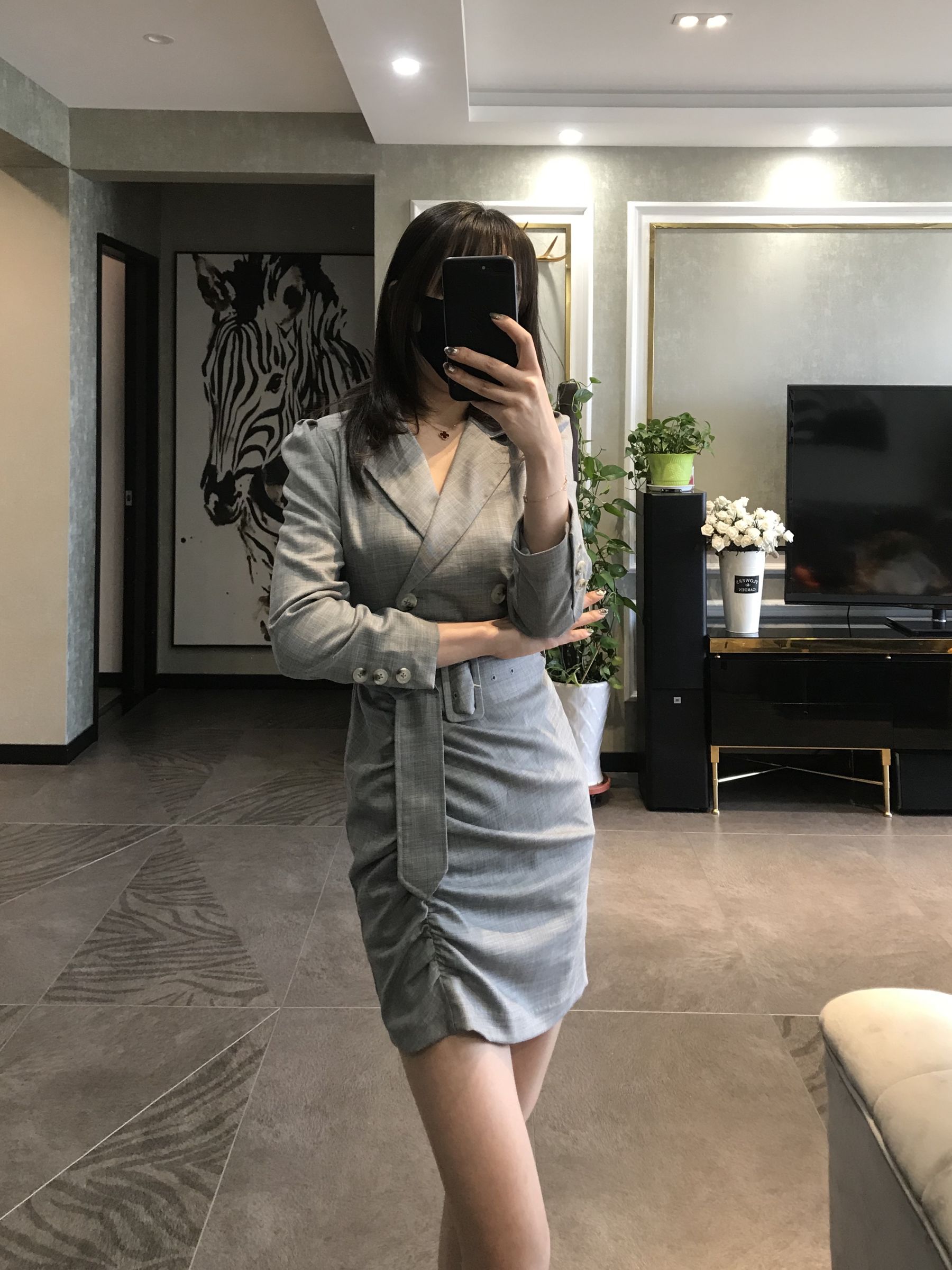 [福利COS] 丝足博主麋鹿_Monroe 2020.04.15 御姐薄丝第7张