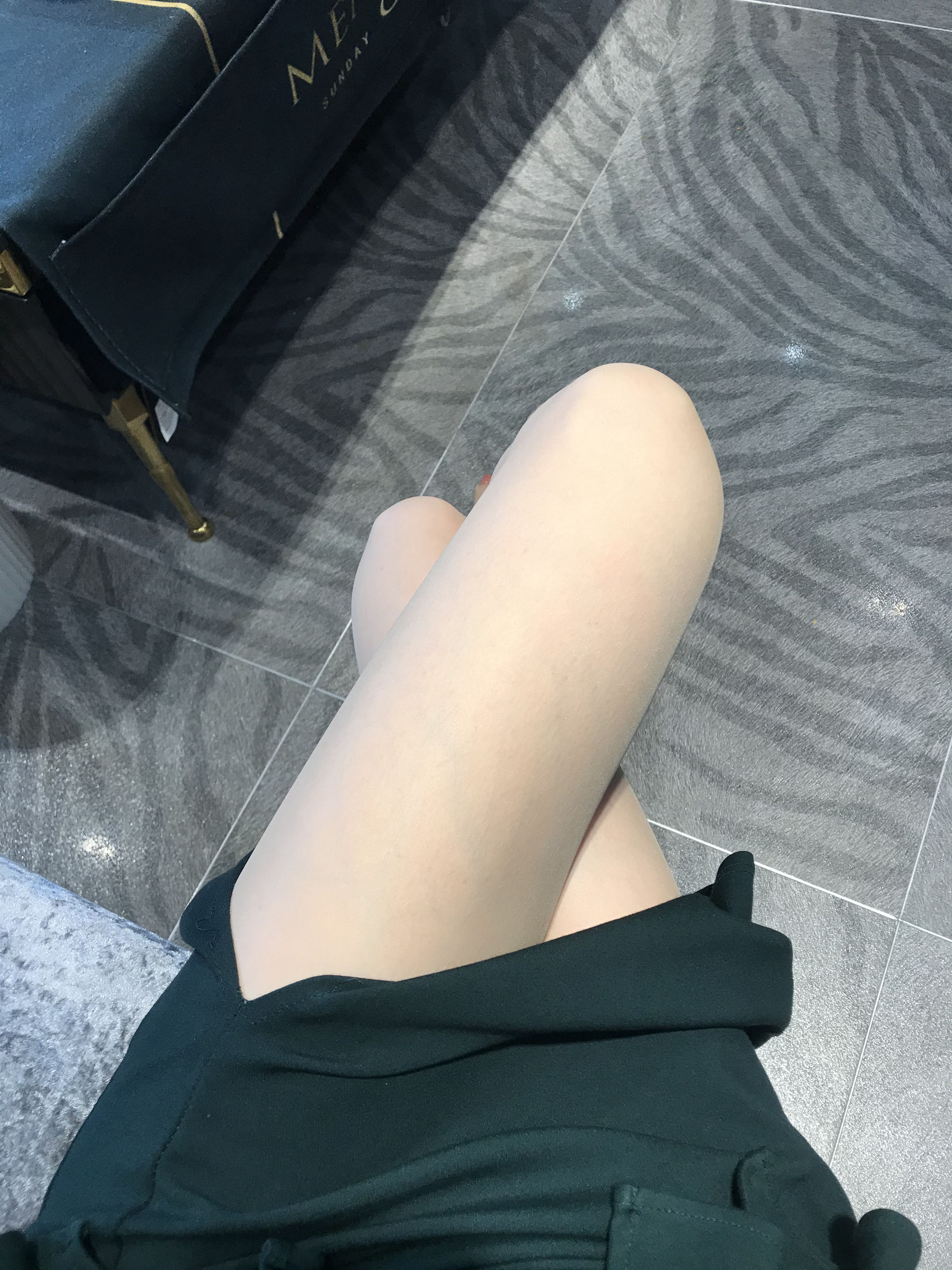 [福利COS] 丝足博主麋鹿_Monroe 2020.04.30 贵妇丝足第3张