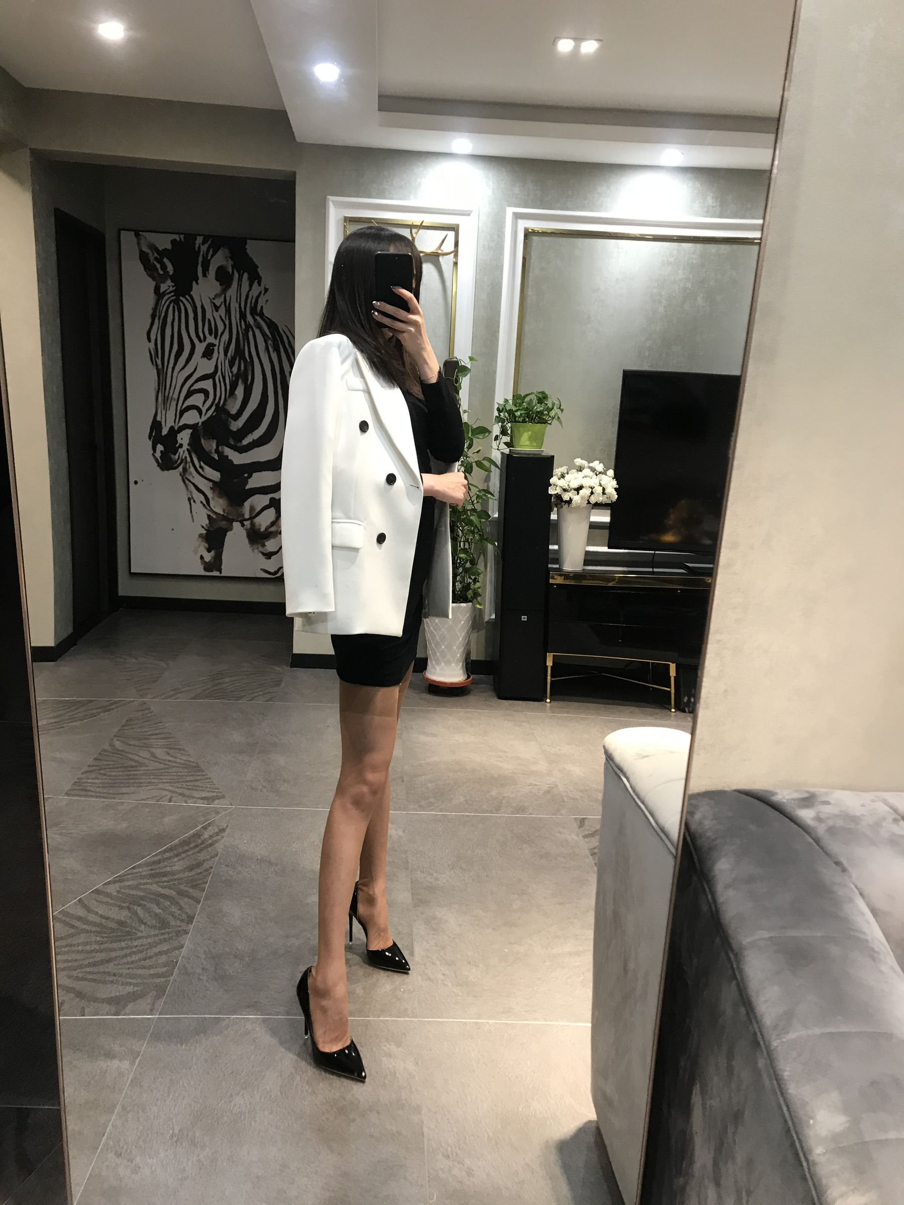 [福利COS] 丝足博主麋鹿_Monroe 2020.04.09 桃肉吊袜第3张