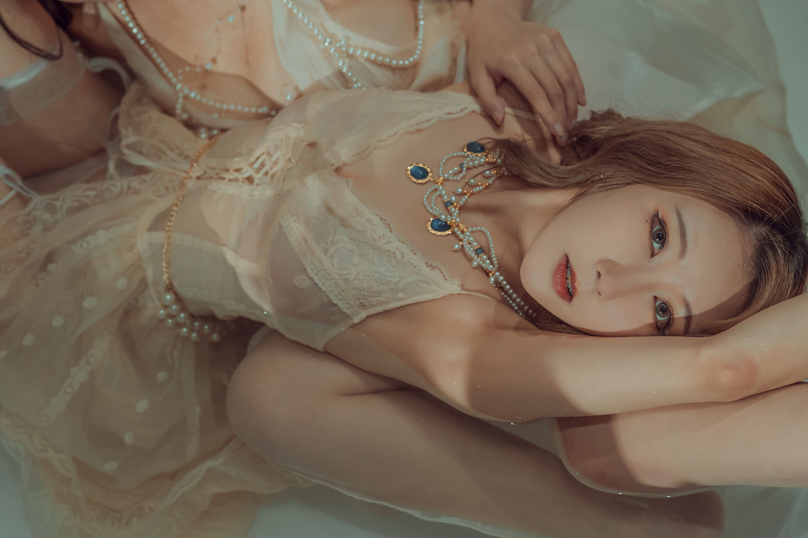 [福利COS] 云溪溪 - 双人百合第11张