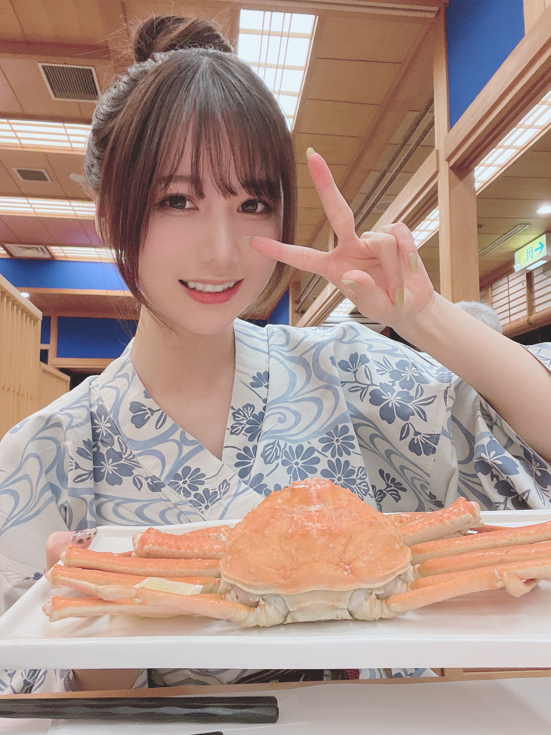 [福利COS] 日本甜美COSERけんけん[fantia] 20211120-温泉旅おまけ♨️ まっしろでふわふわ第2张