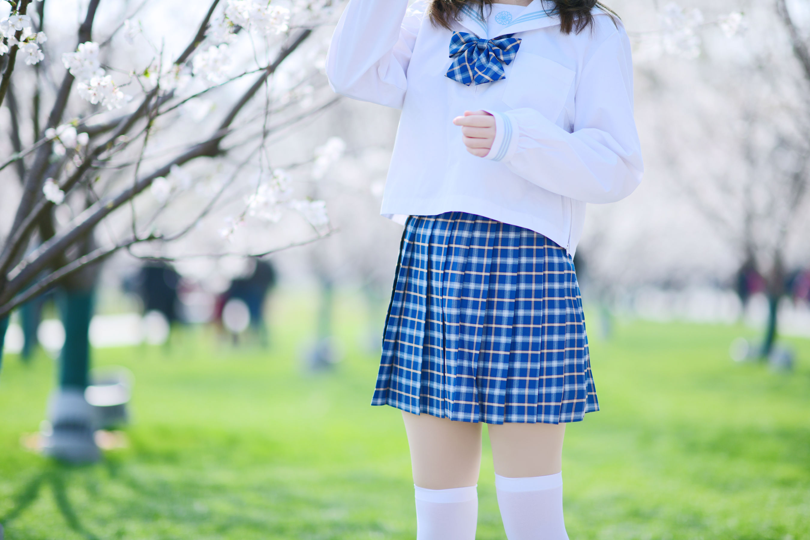 [福利COS] 可爱妹子Fushii_海堂 - 樱花树下第15张