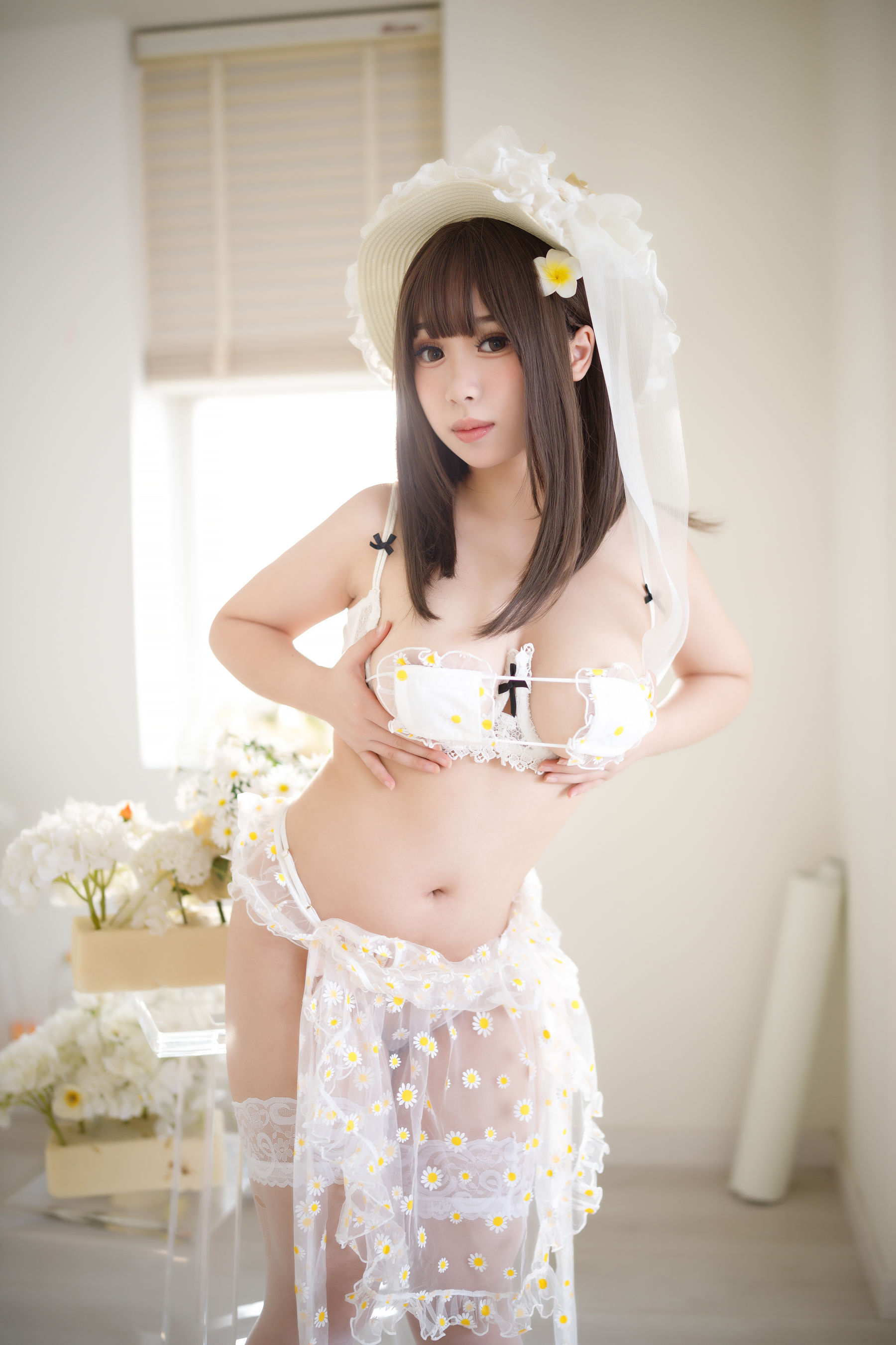 [福利COS] 胡桃猫Kurumineko - 追光雏菊第16张