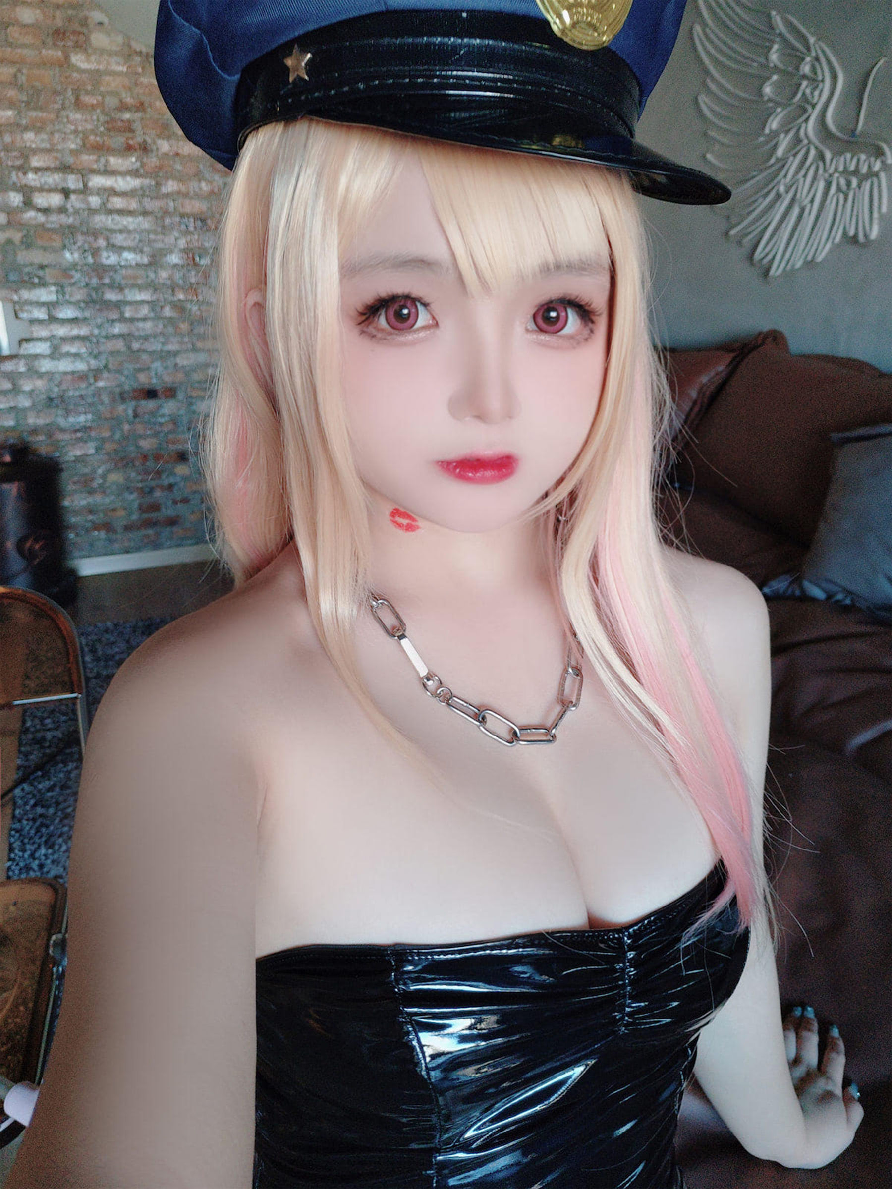 [福利COS] Cosplay日奈娇 - 喜多川海梦女警第22张