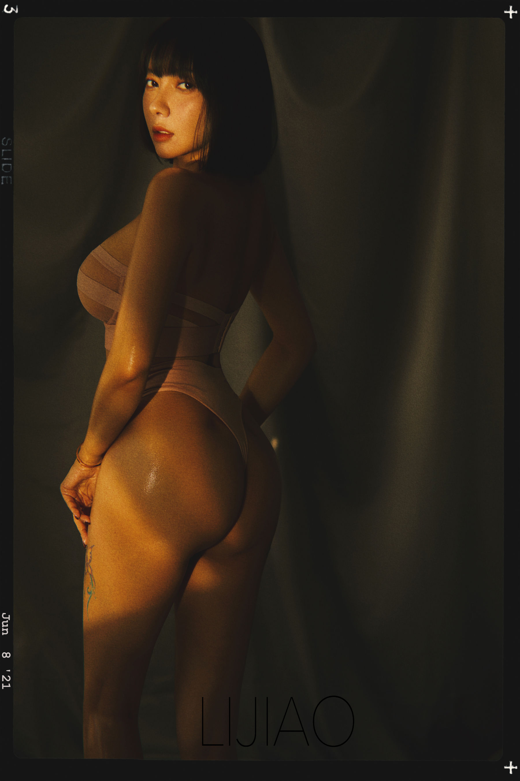 [福利COS] 果儿Victoria 微密圈视图合集第10张