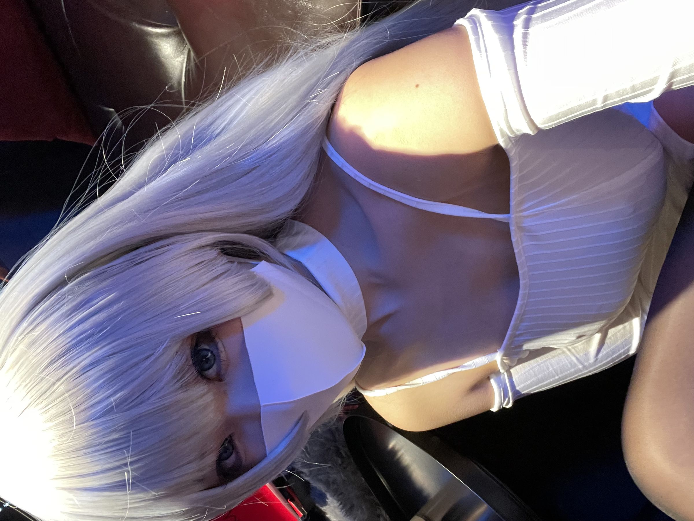 [福利COS] 轩萧学姐 - 高开叉运动鞋 茑第24张