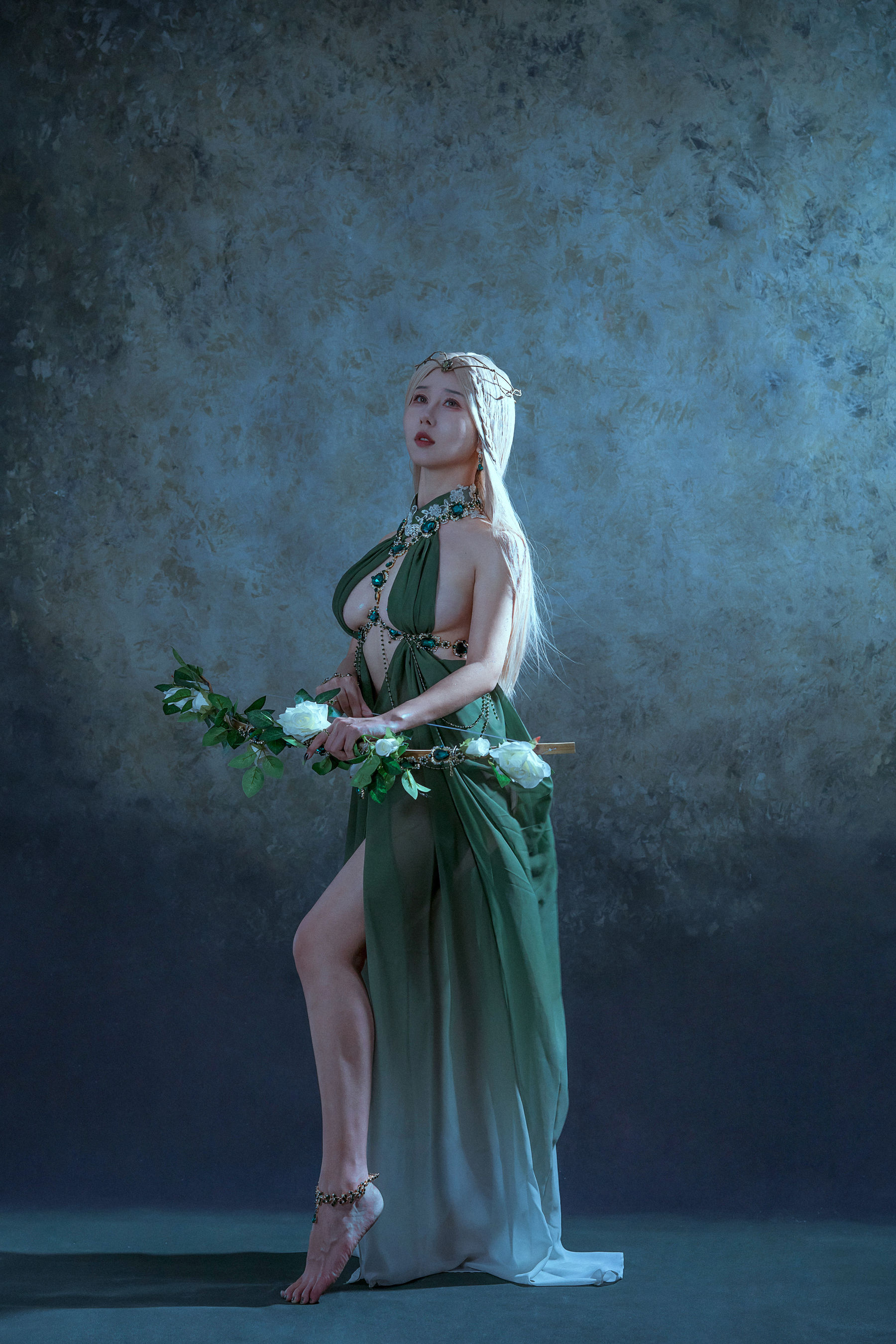 [福利COS] 云溪溪 - 奶桃 孔雀石第1张