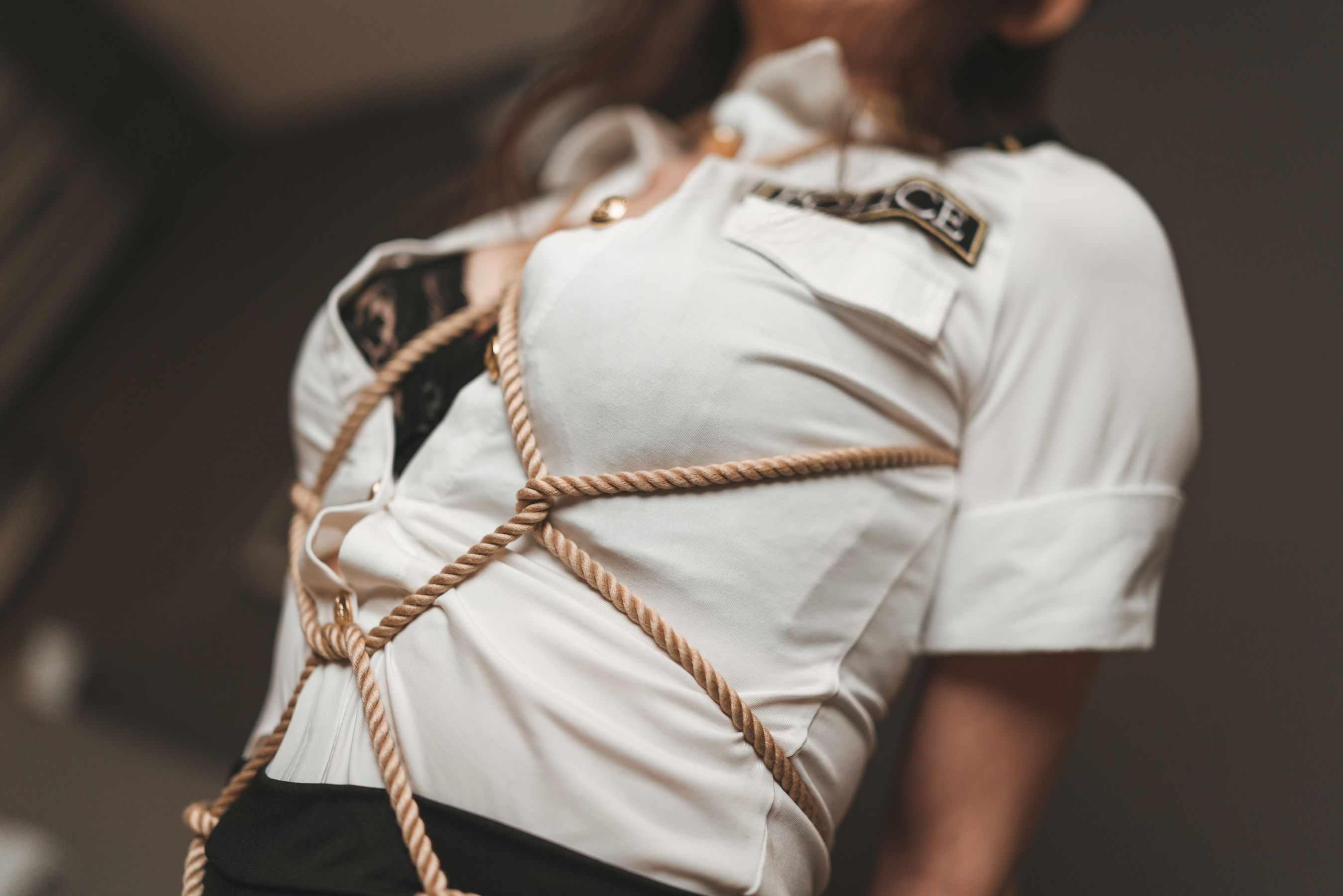 [福利COS] 51酱 - 制服第10张