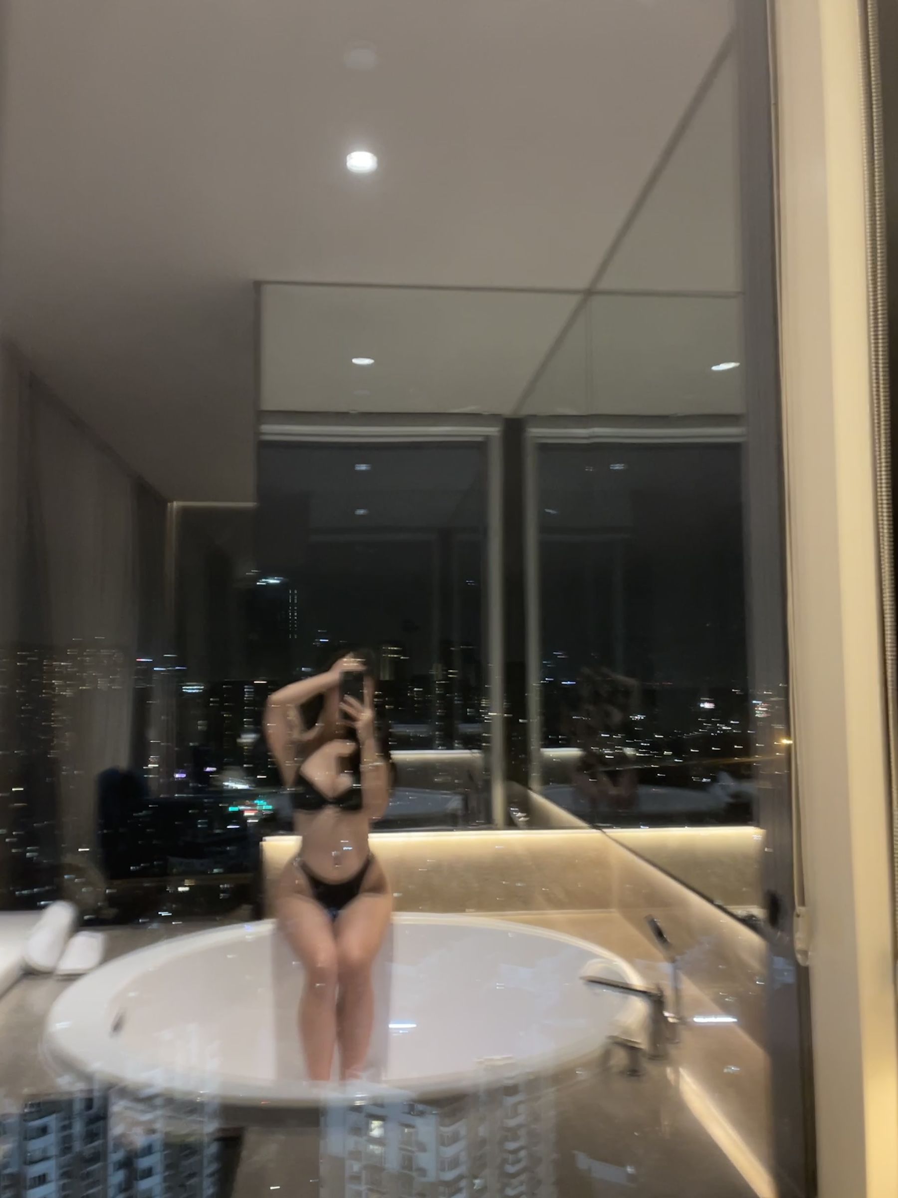 [福利COS] 陈大小姐 微密圈视图合集第55张