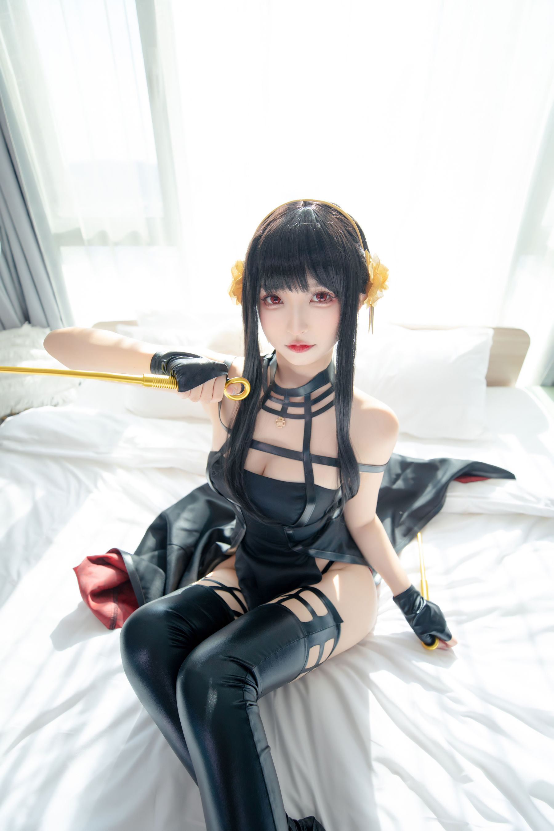 [福利COS] 萝莉神楽板真冬 之约尔太太第3张