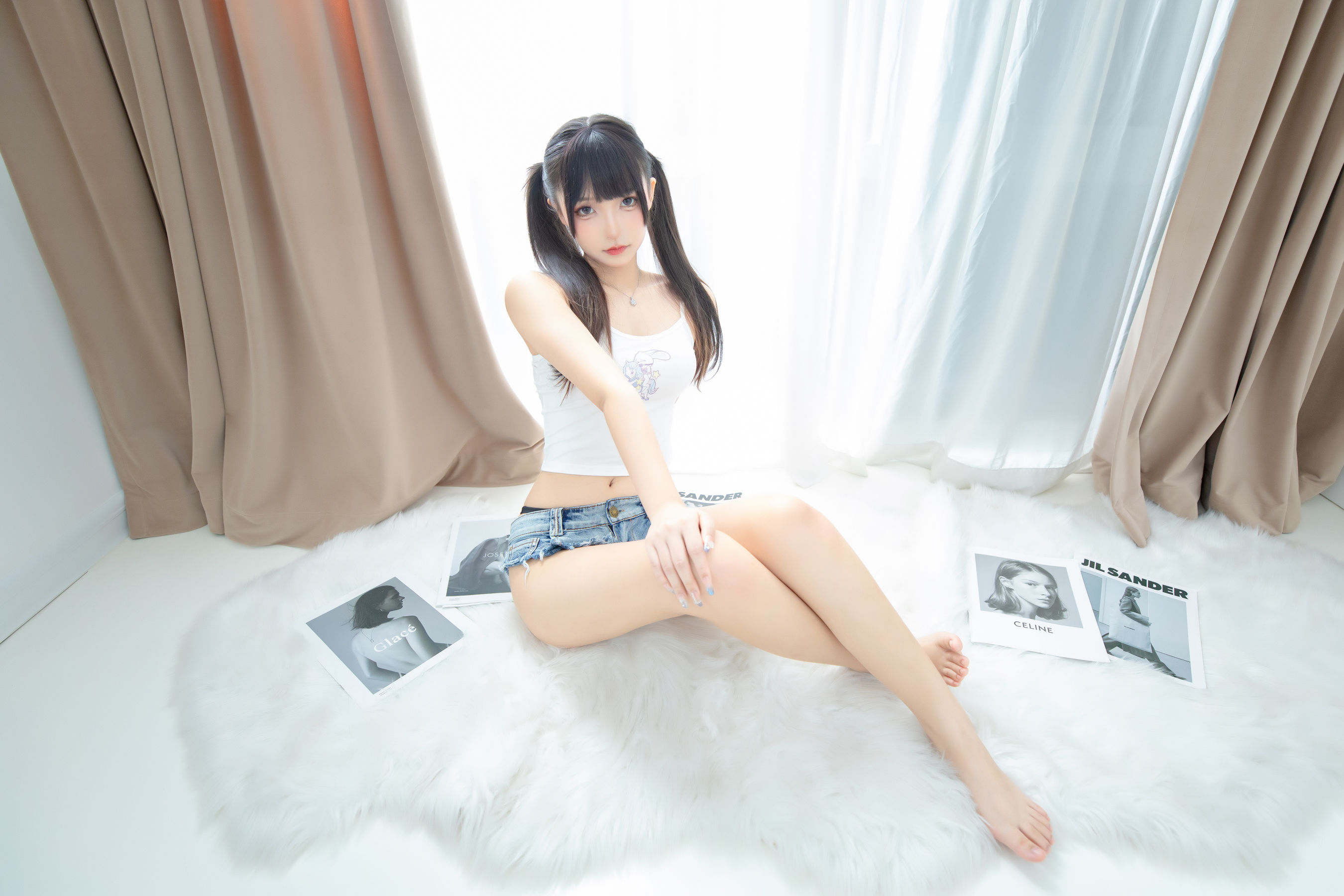 [福利COS] 萝莉神楽板真冬 之牛仔兔兔第6张