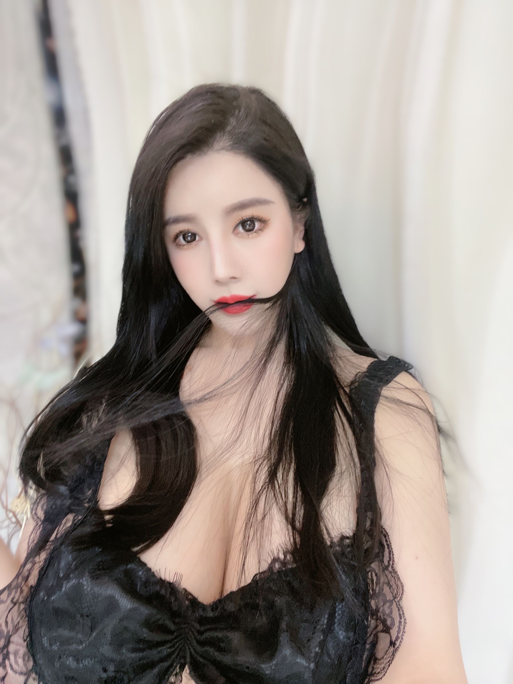 [福利COS] 猪小七 微密圈视图合集第16张