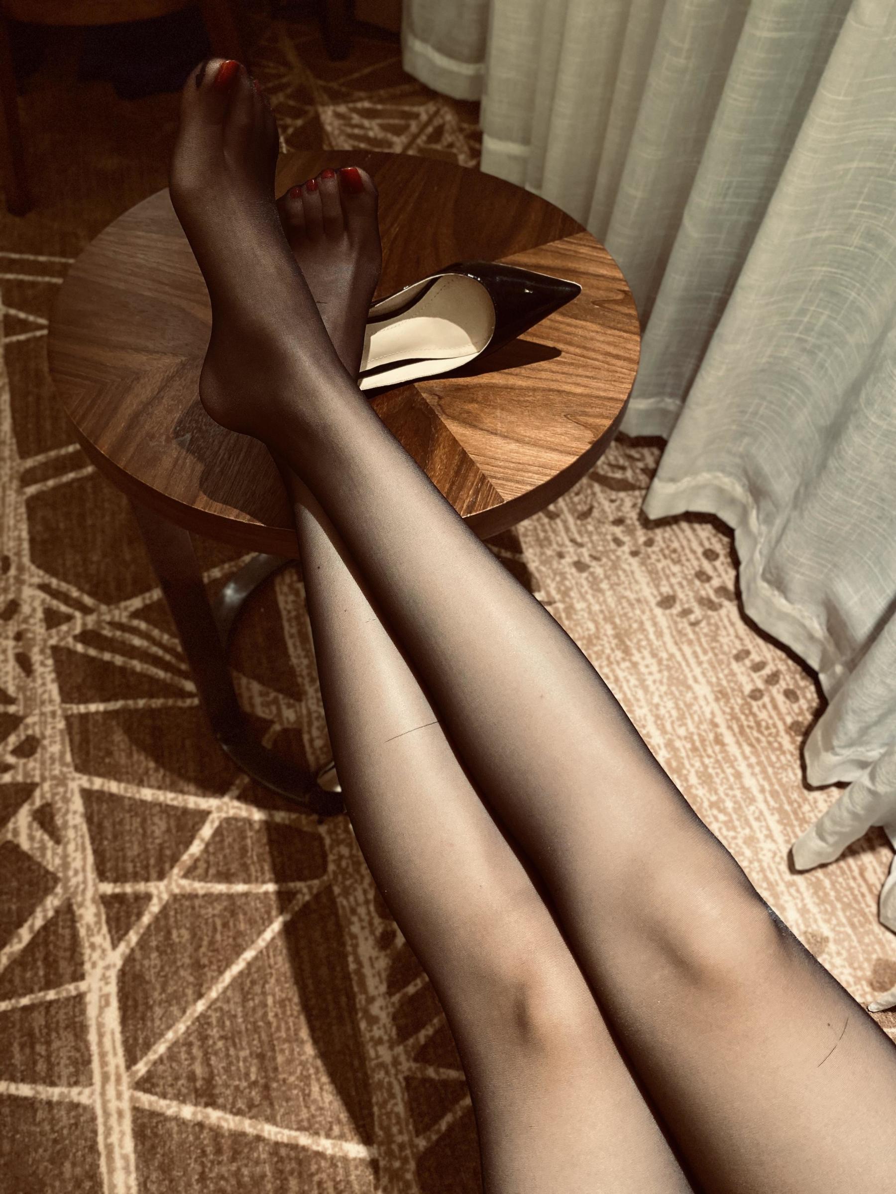 [福利COS] 软妹小九九 丝足微信朋友圈收费资源打包下载2第5张