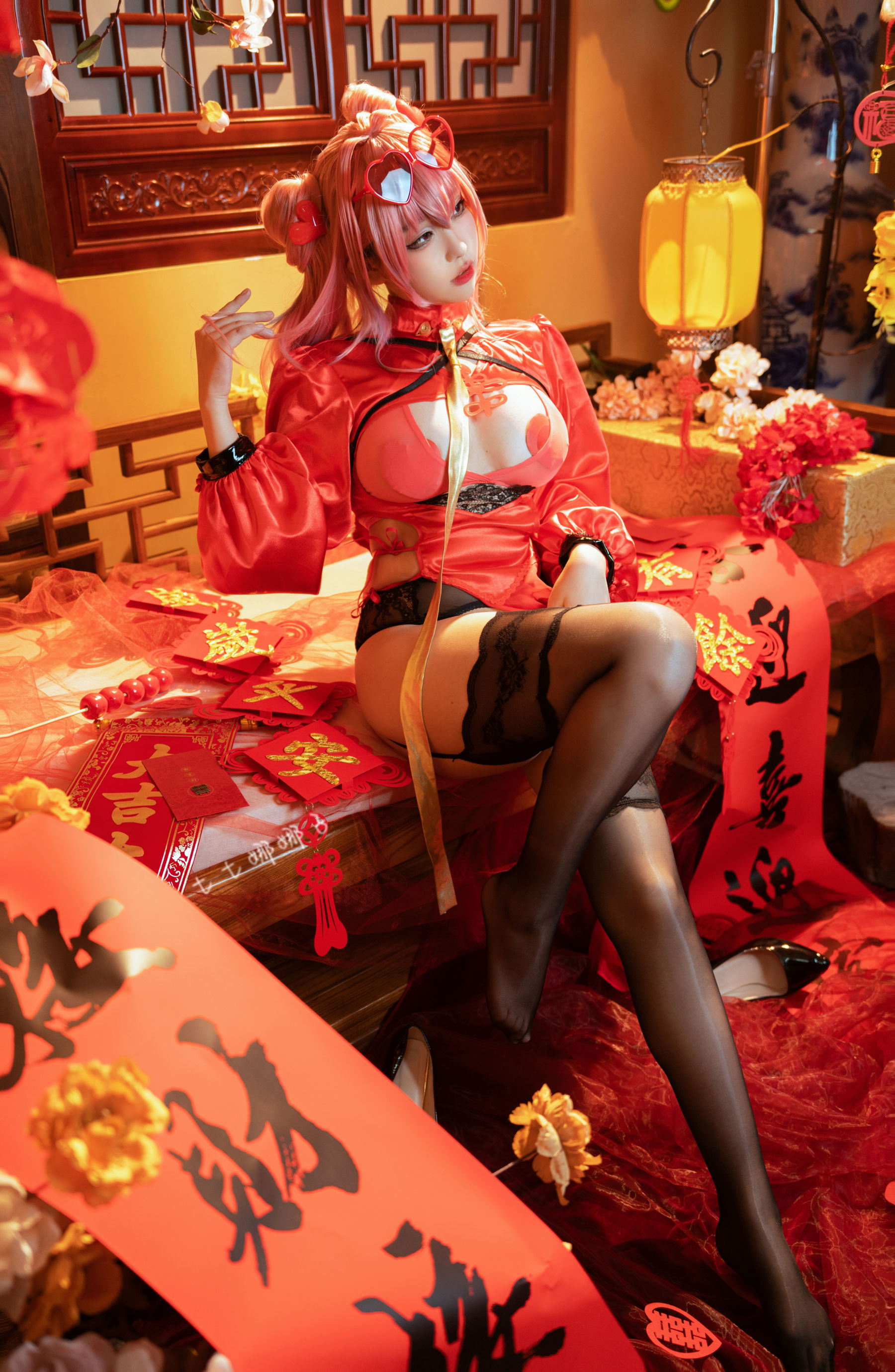 [福利COS] 七七娜娜子 - 布莱默顿新春旗袍第17张