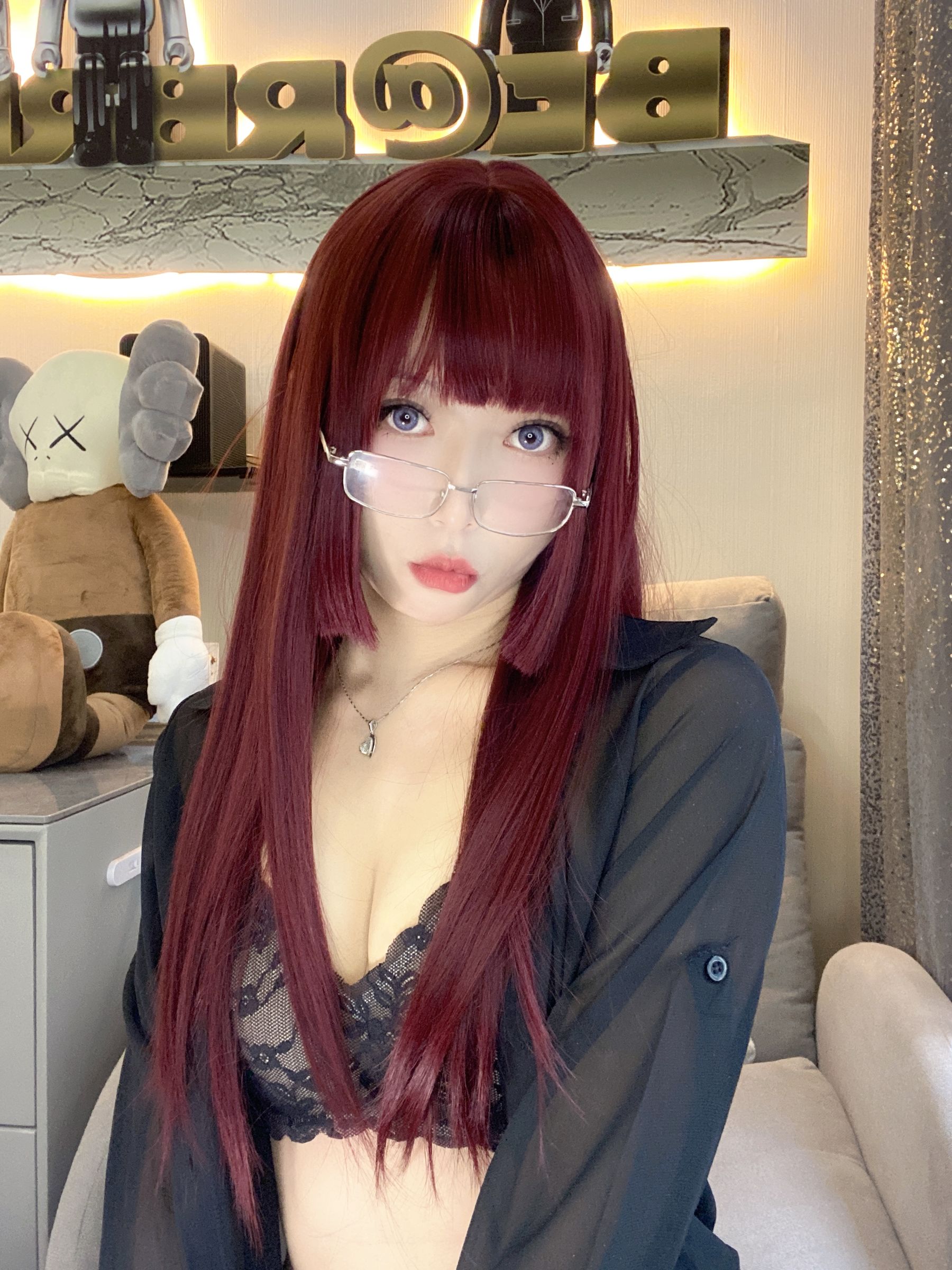 [福利COS] 动漫博主Money冷冷 - 黑衬衫第5张