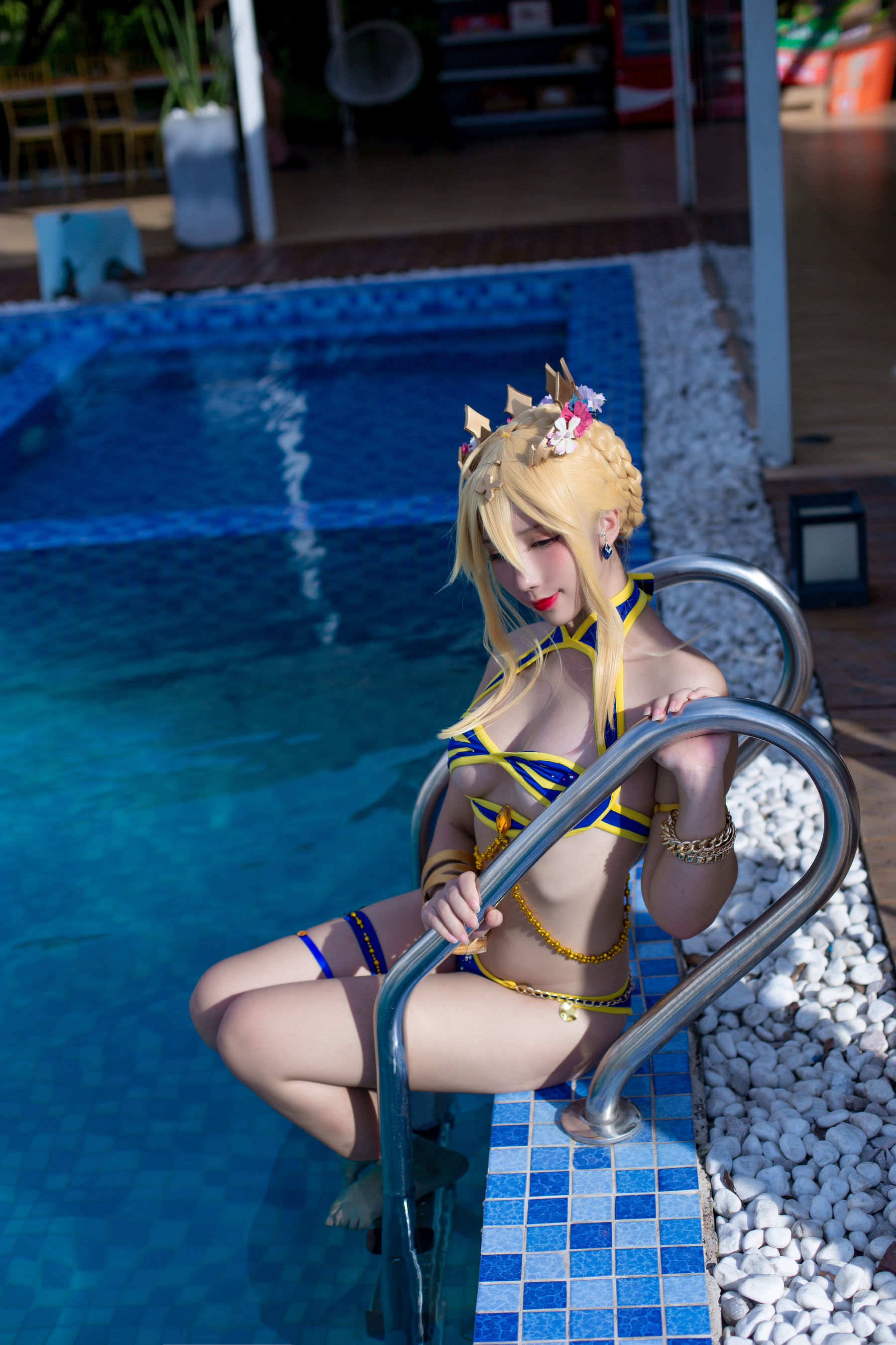 [福利COS] 动漫博主九曲Jean - 白枪呆同人泳装第7张