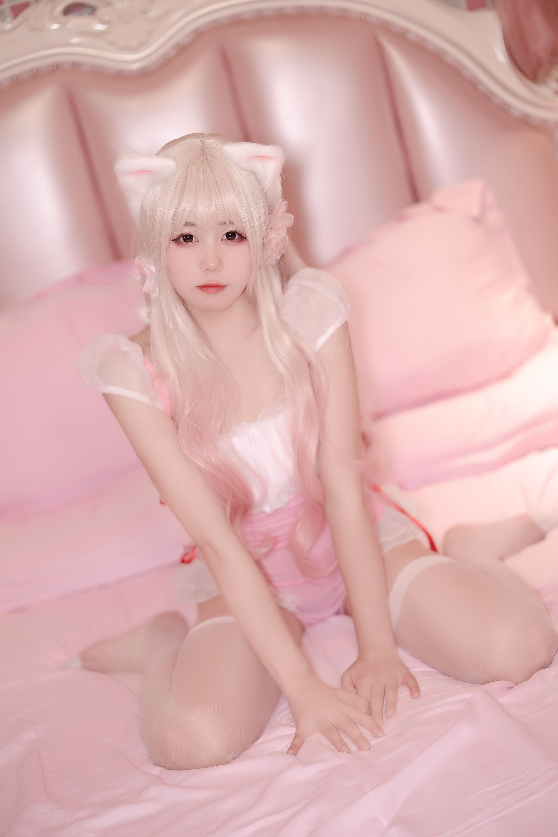[福利COS] 咬一口兔娘 - 甜蜜暴击第3张