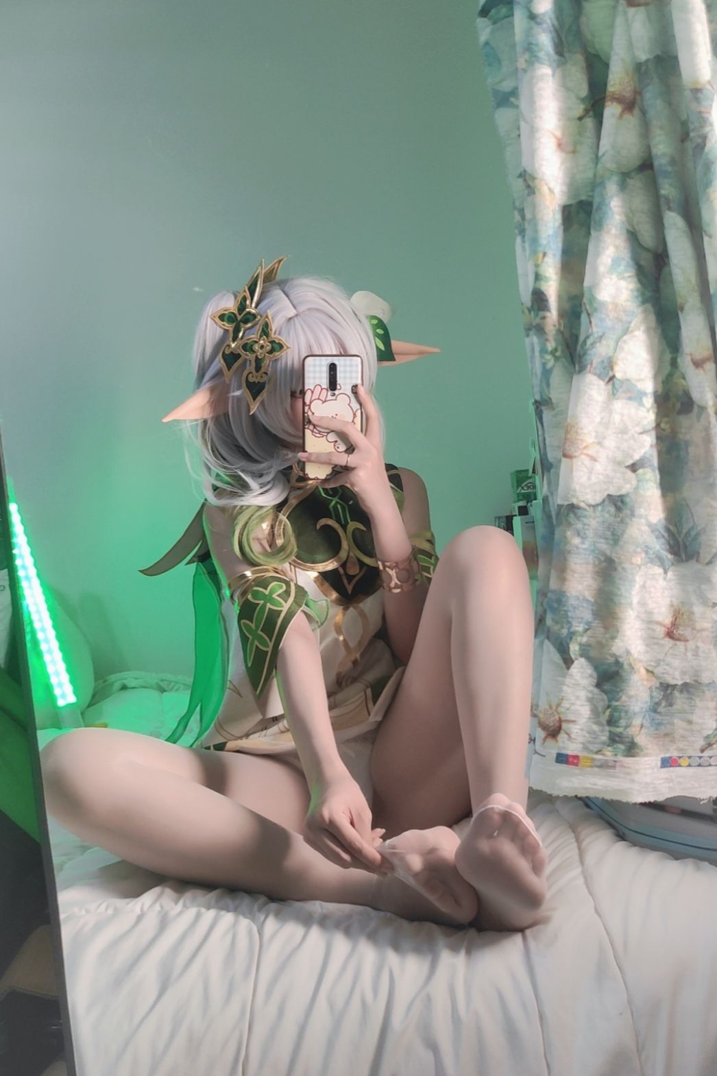 [福利COS] 洛桑w伊梓 - 小草神第5张