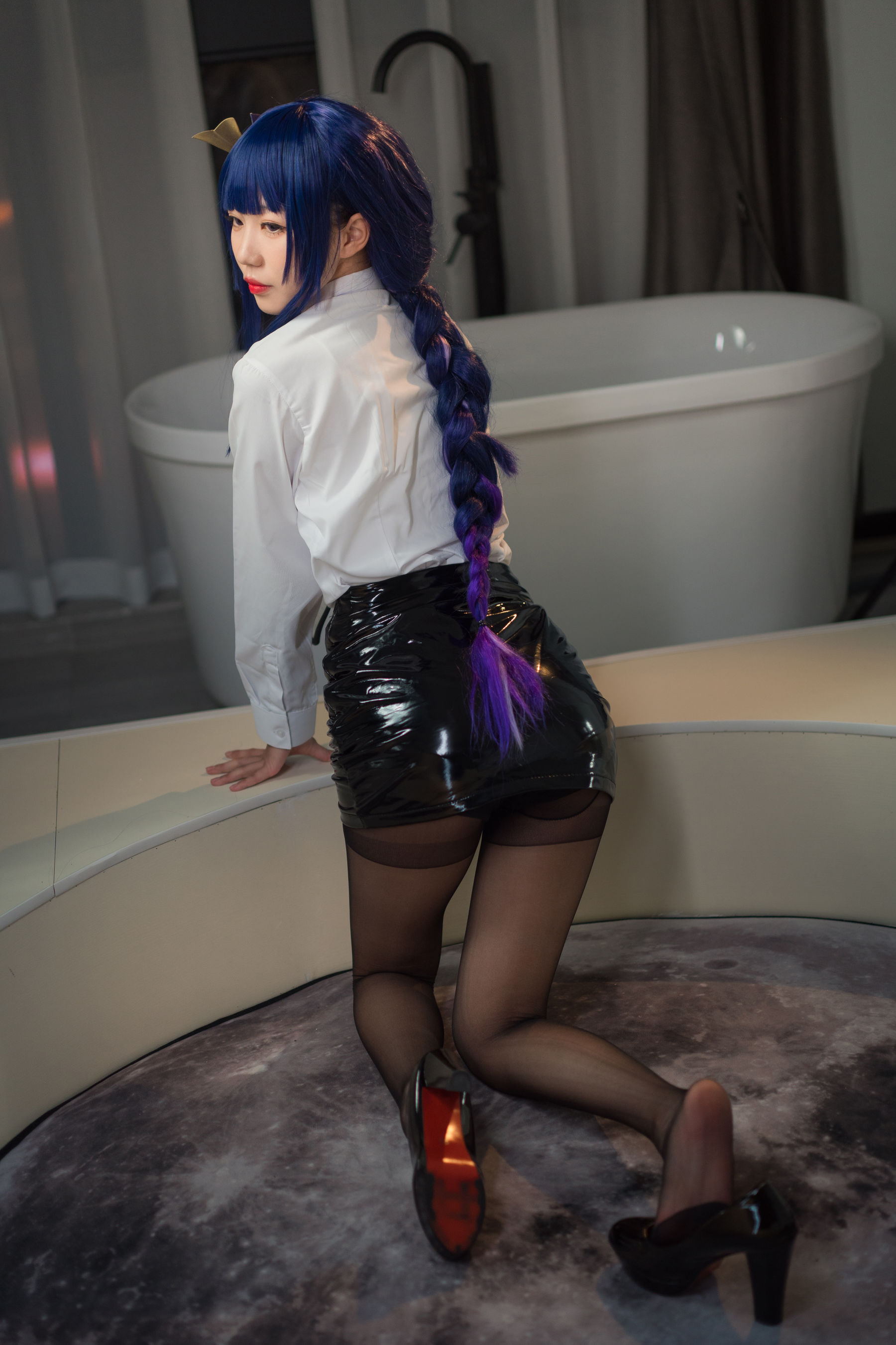 [福利COS] 无影喵喵 - OL雷电将军第13张