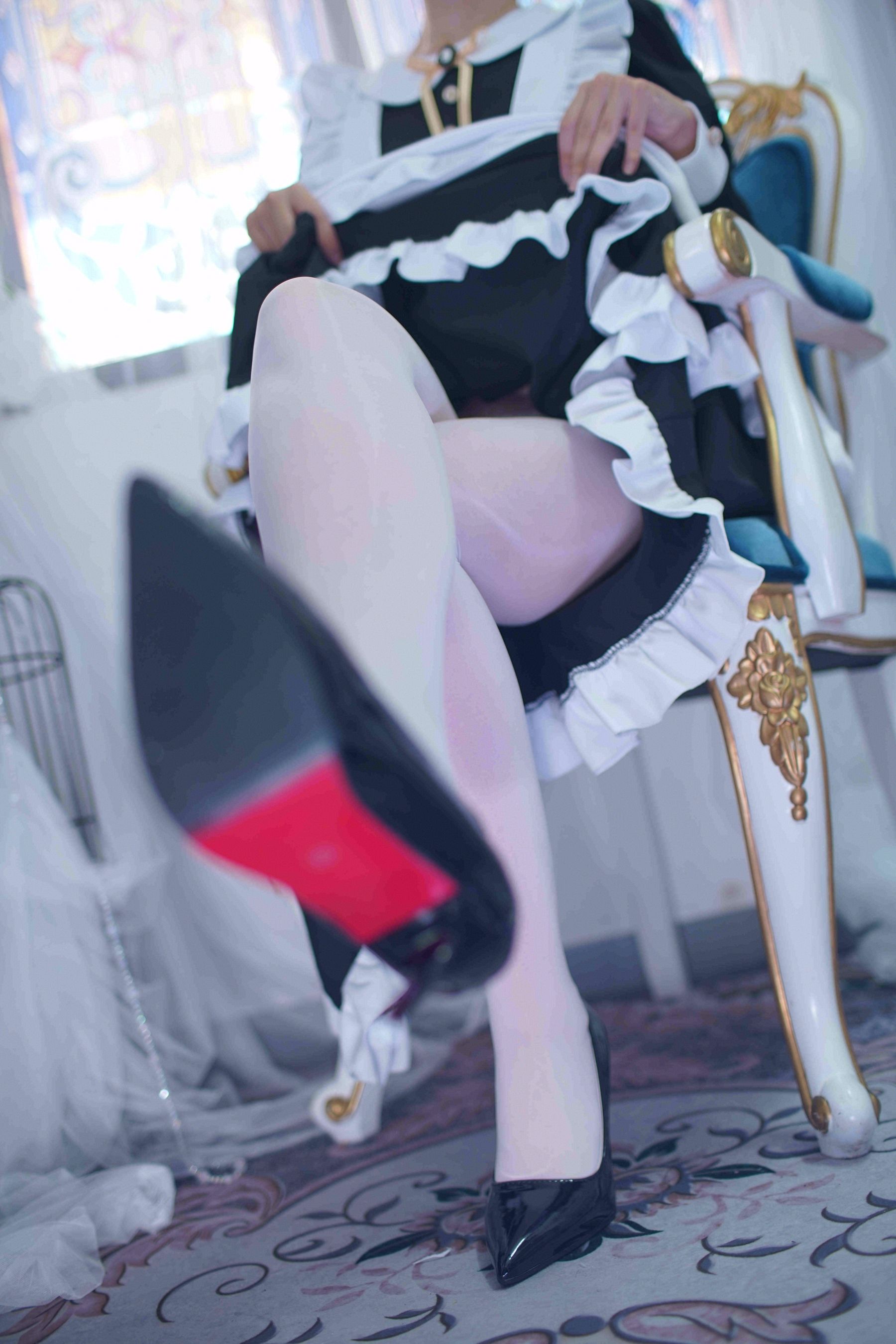 [福利COS] 茶籽ccz - 欧式女仆第4张