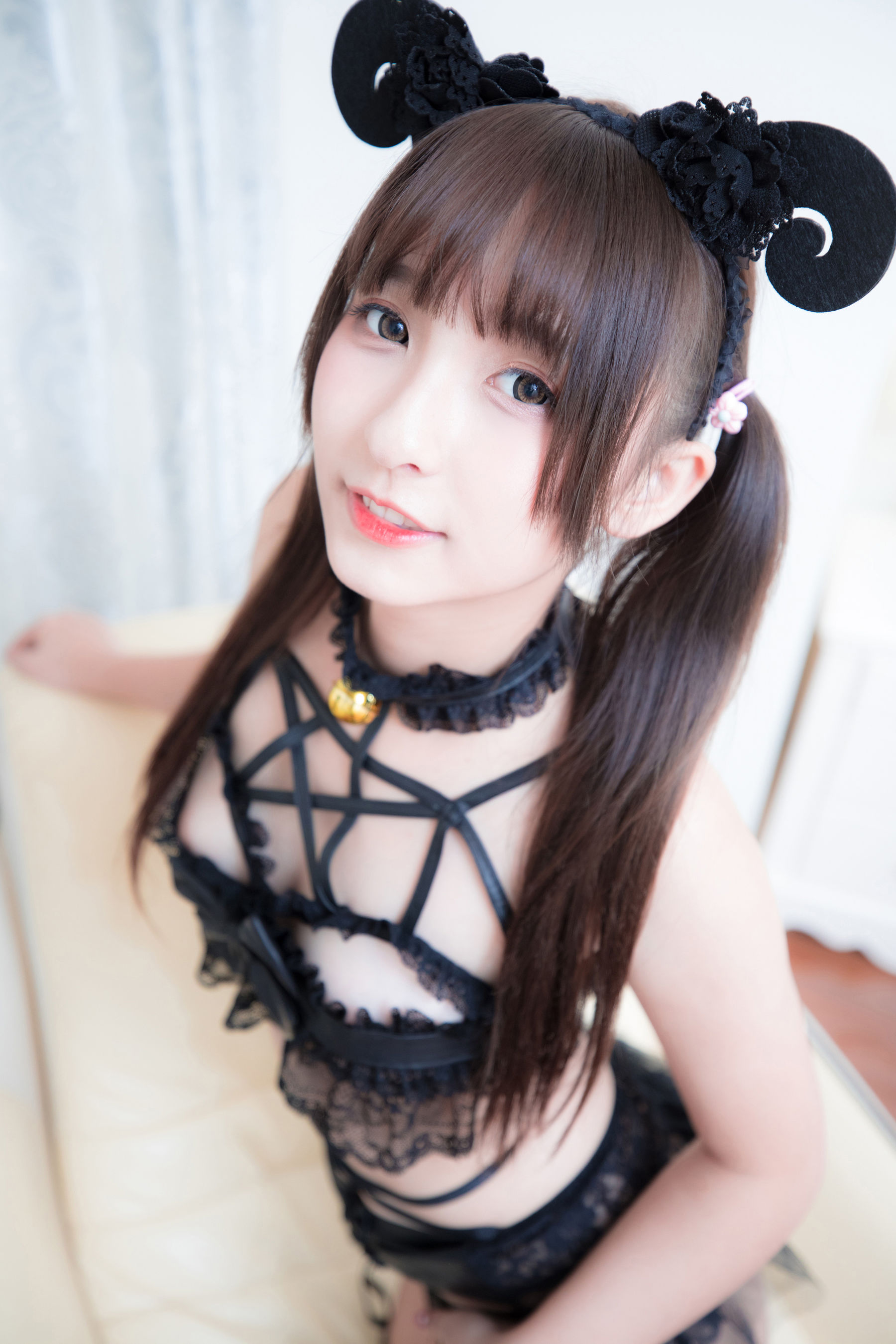 [福利COS] 萝莉神楽板真冬 之小恶魔第49张