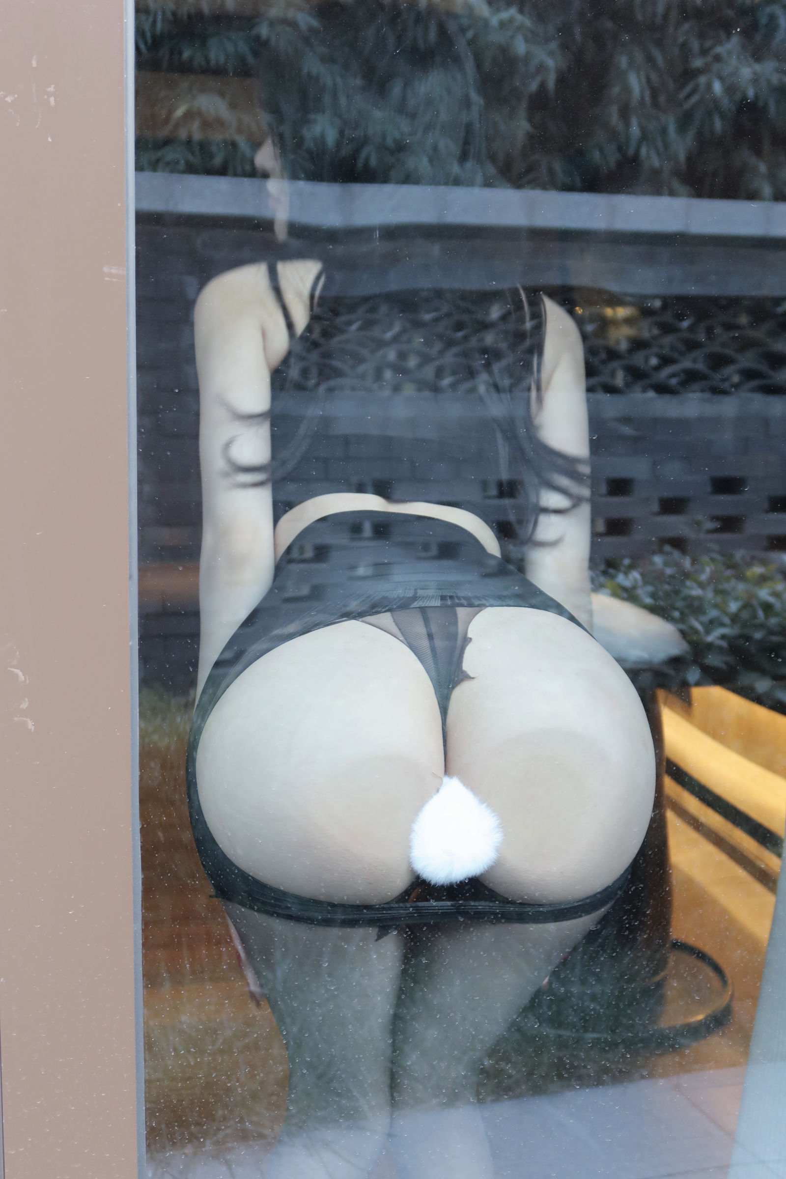 [福利COS] 脸红Dearie - 高领黑丝第19张