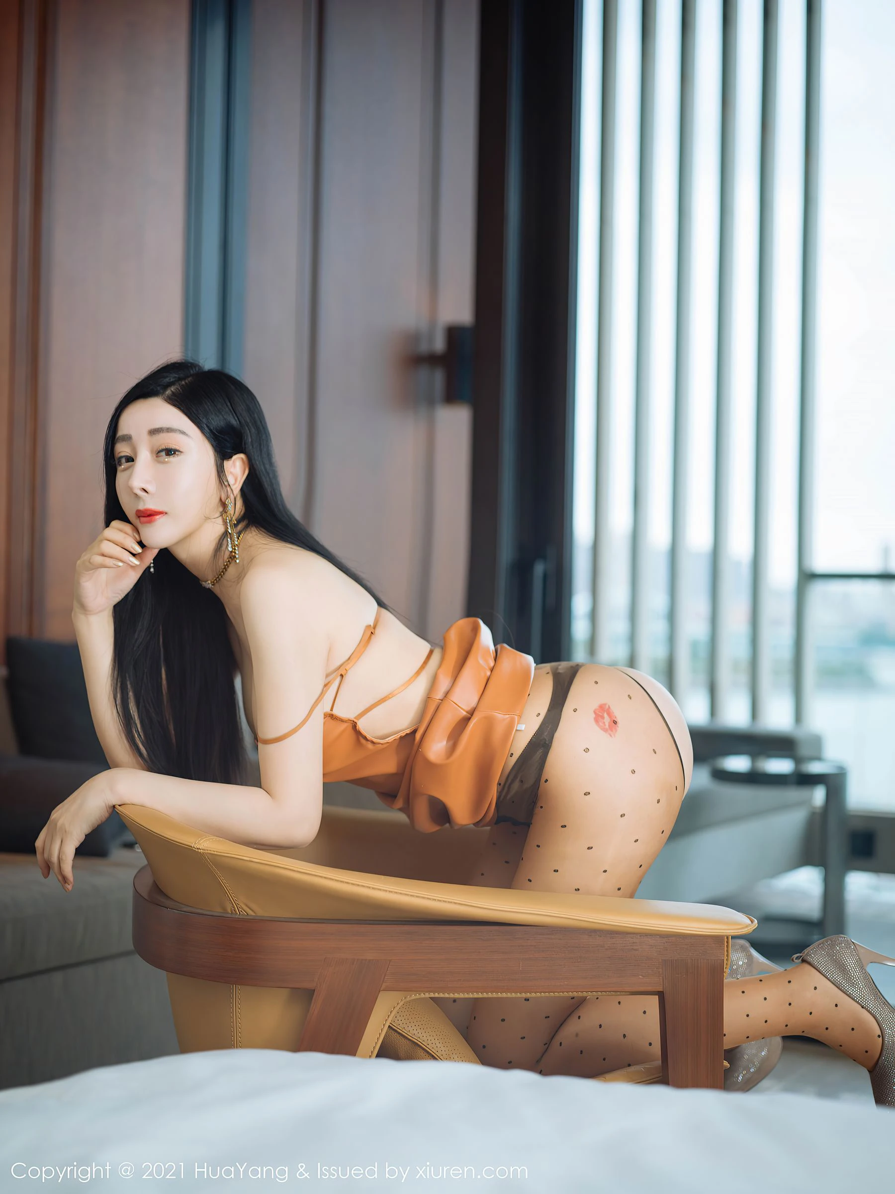  花漾 VOL.359 允尔第14张