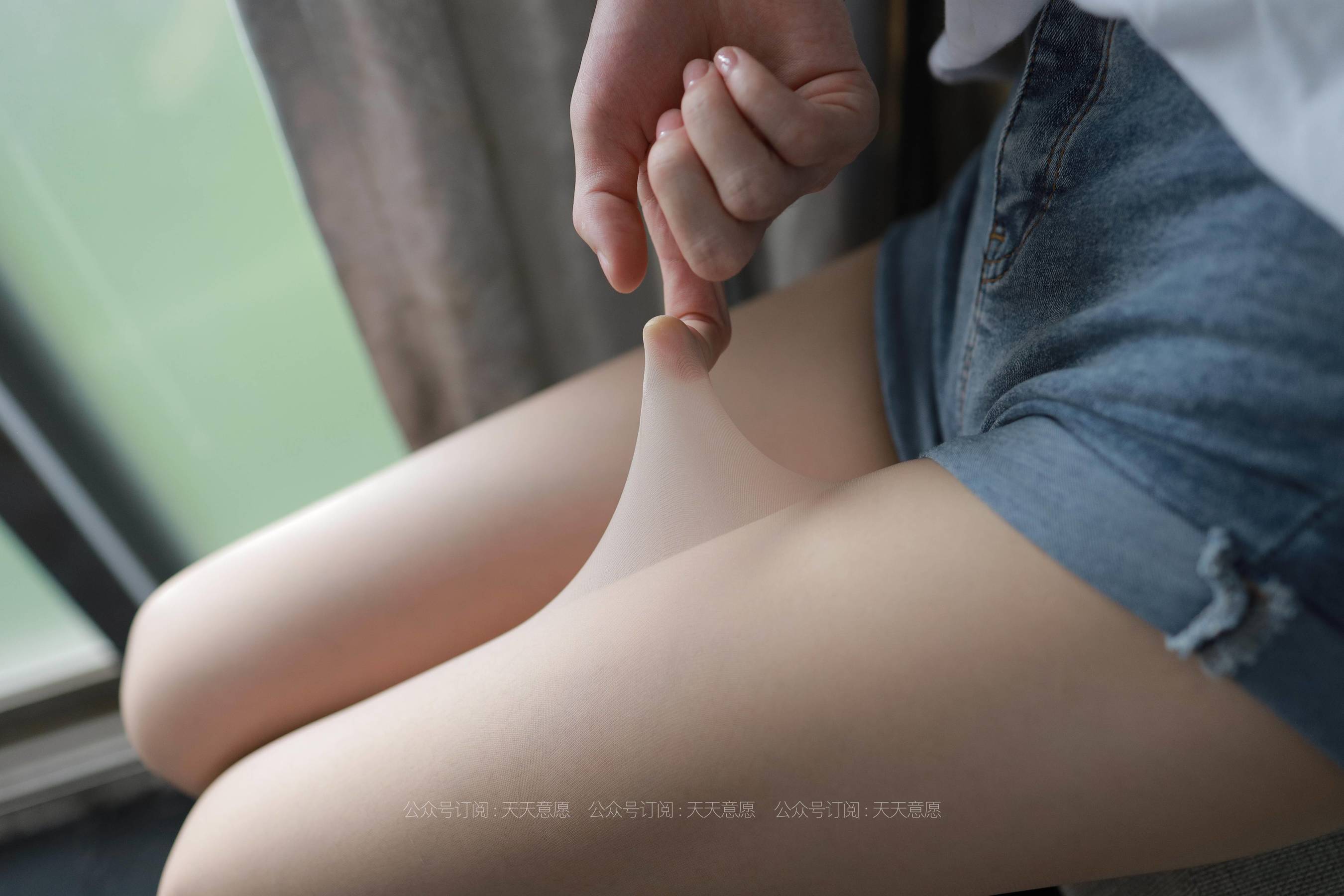 [IESS异思趣向]  模特：小六《邻家少女爱看书》第18张