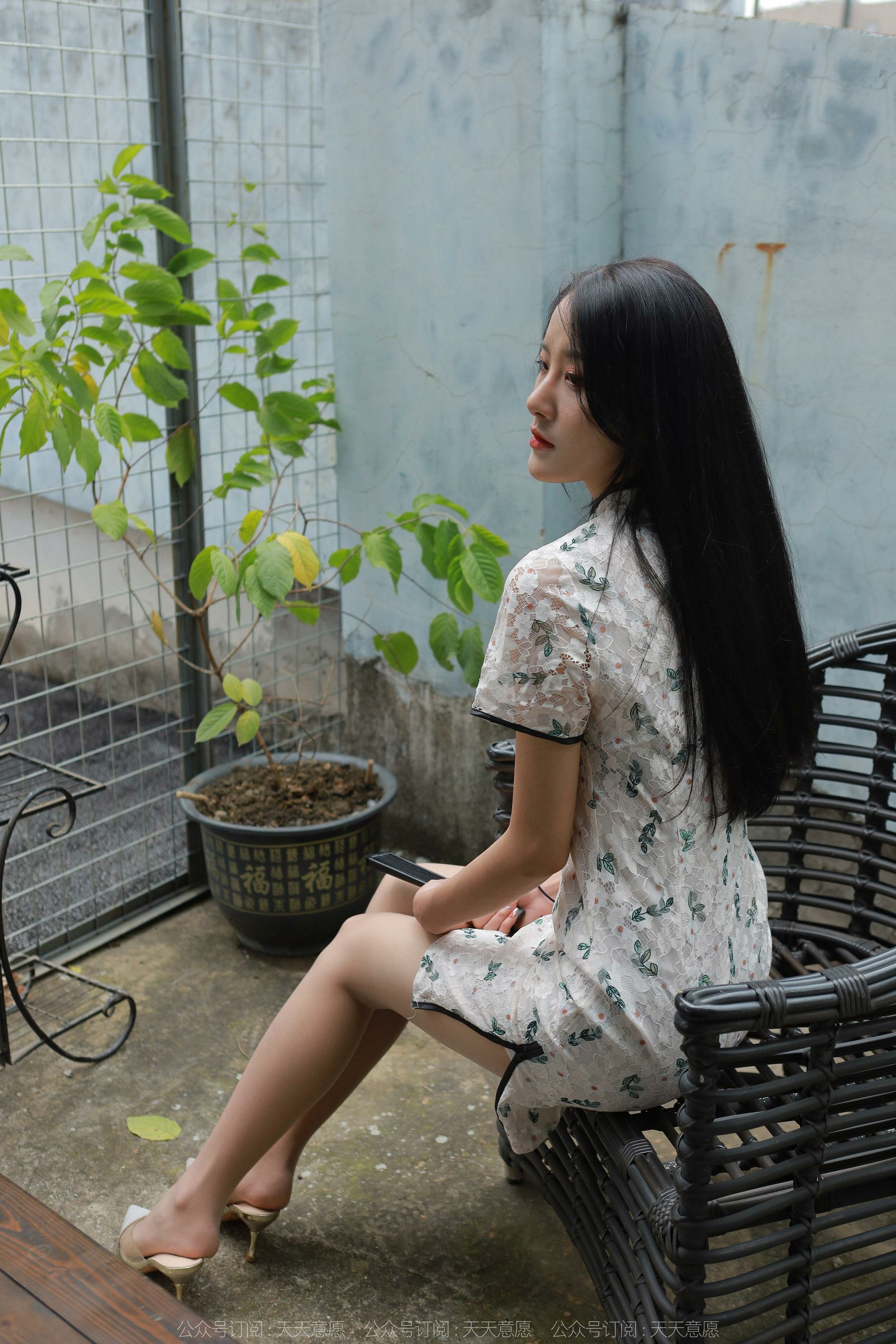 [异思趣向IESS] 模特：婉萍《旗袍美人》第17张